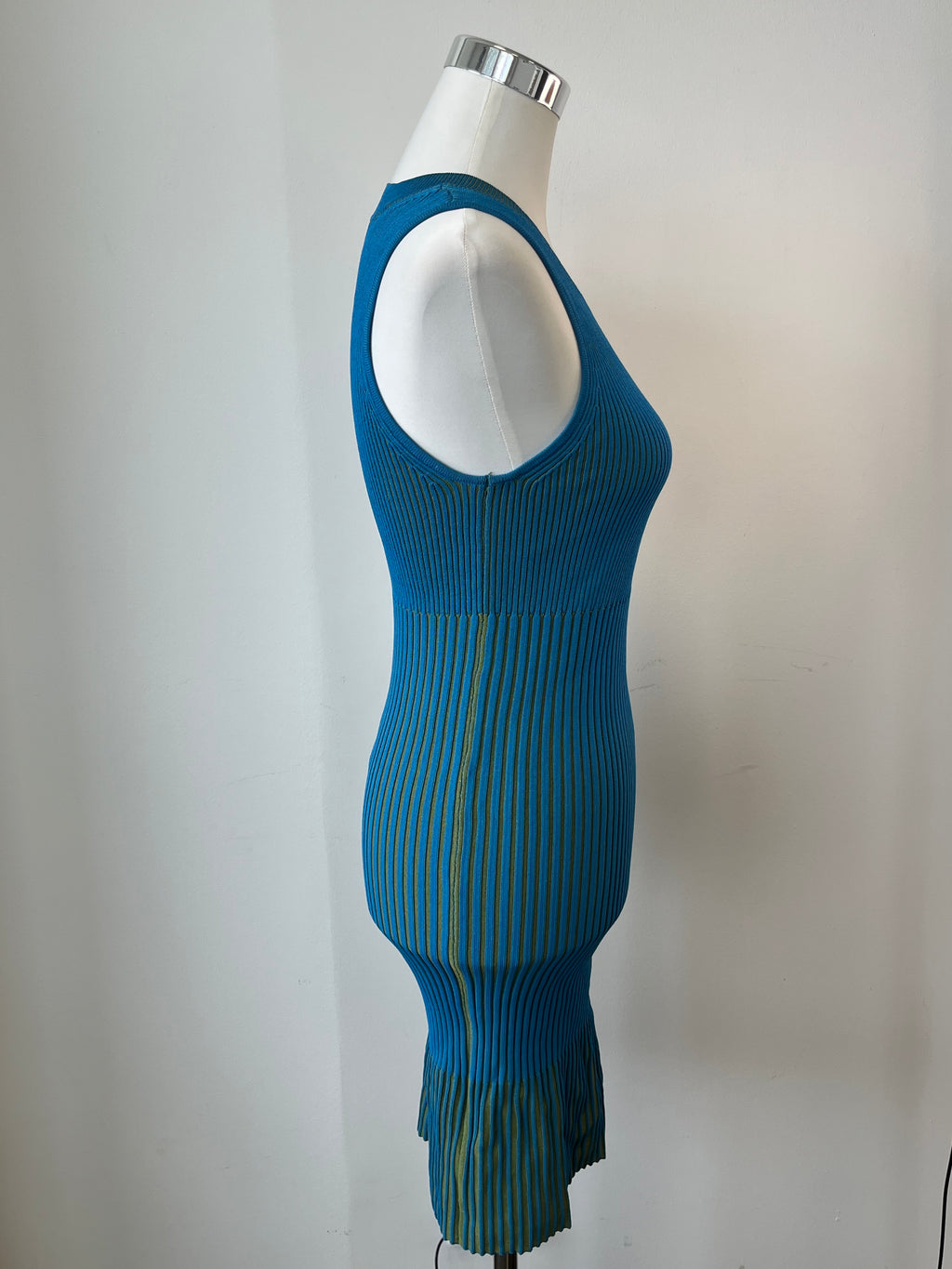 Bimba Y Lola Strickkleid S – teal, gerippter Stoff, plissierter Saum, sehr gut