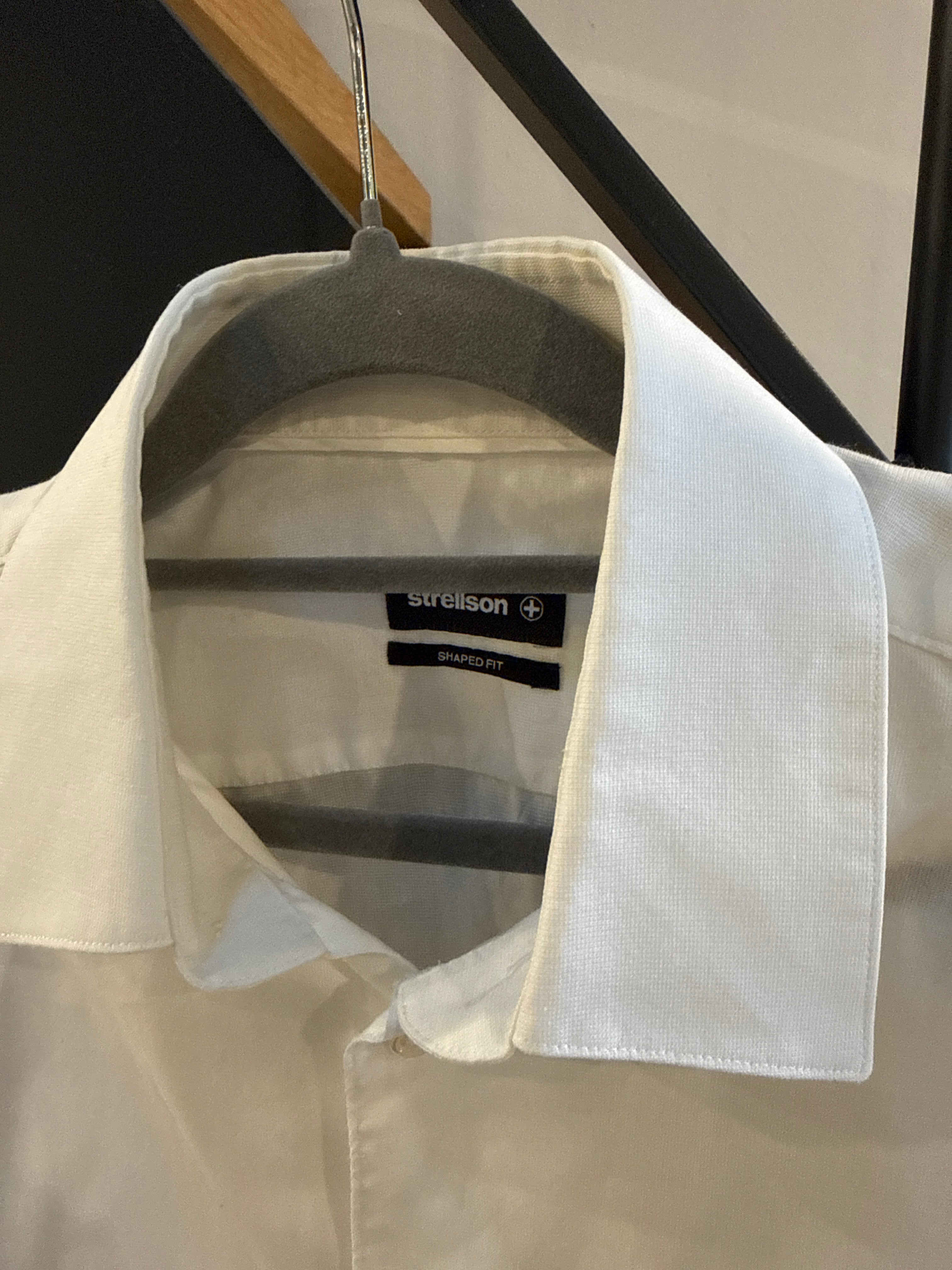 Strellson Shaped Fit Hemd, Kurzarm, Gr. 38/15, Weiß – sehr guter Zustand