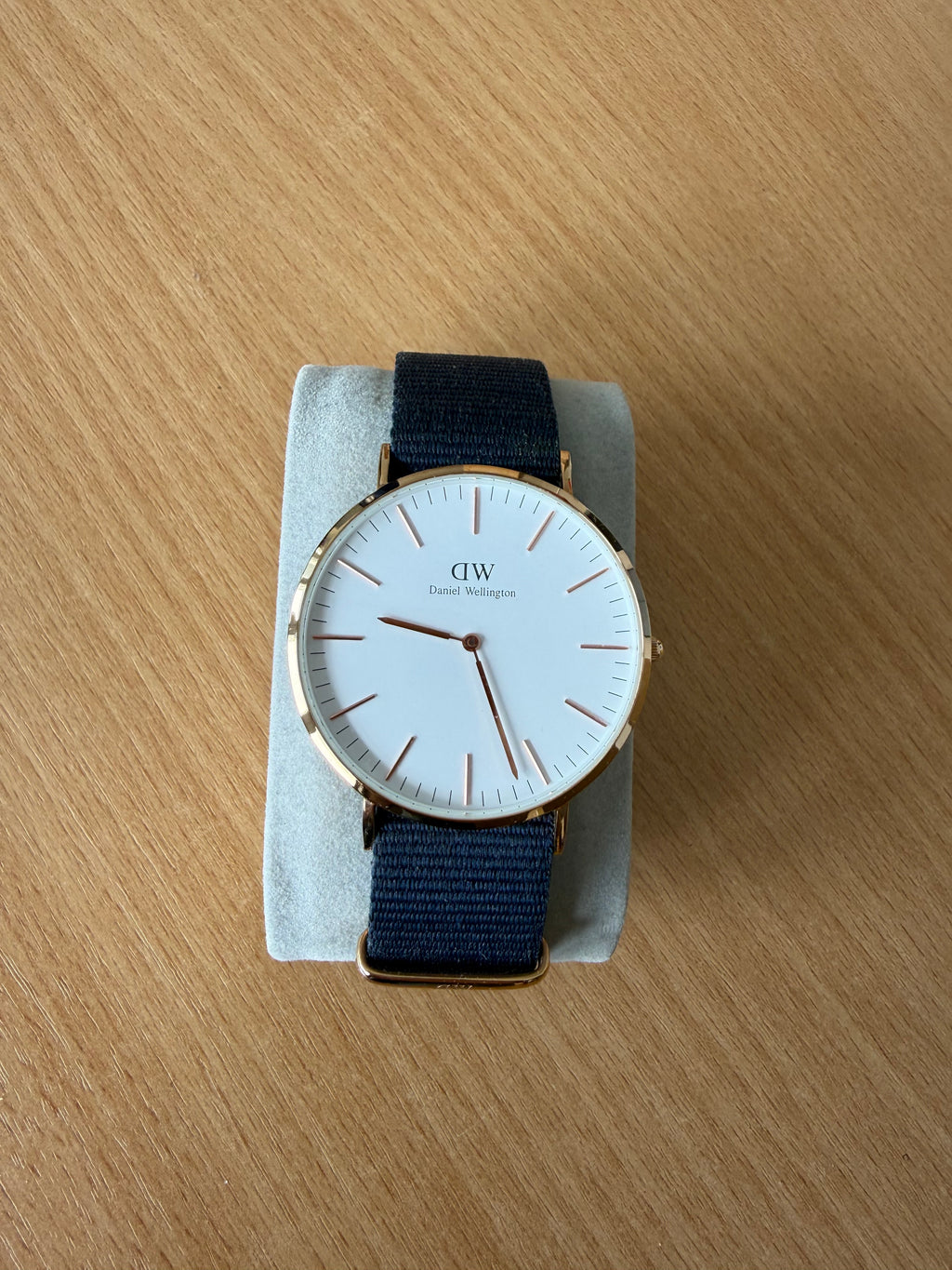 Daniel Wellington Classic Bayswater 40mm – Roségold, Navy NATO, guter Zustand