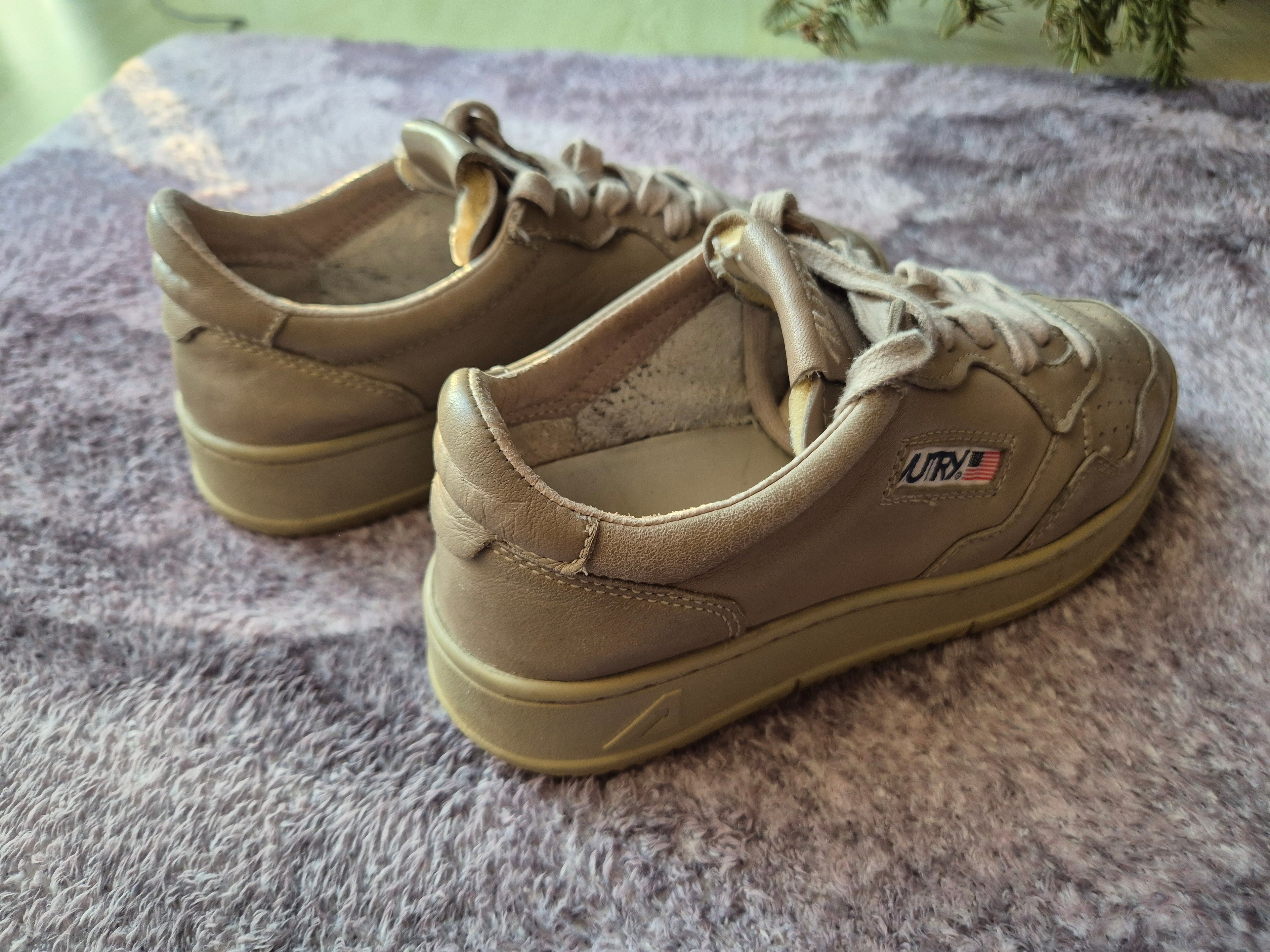 Autry Medalist Low EU 37 Beige + Original Autry Dust Bag | Gebraucht