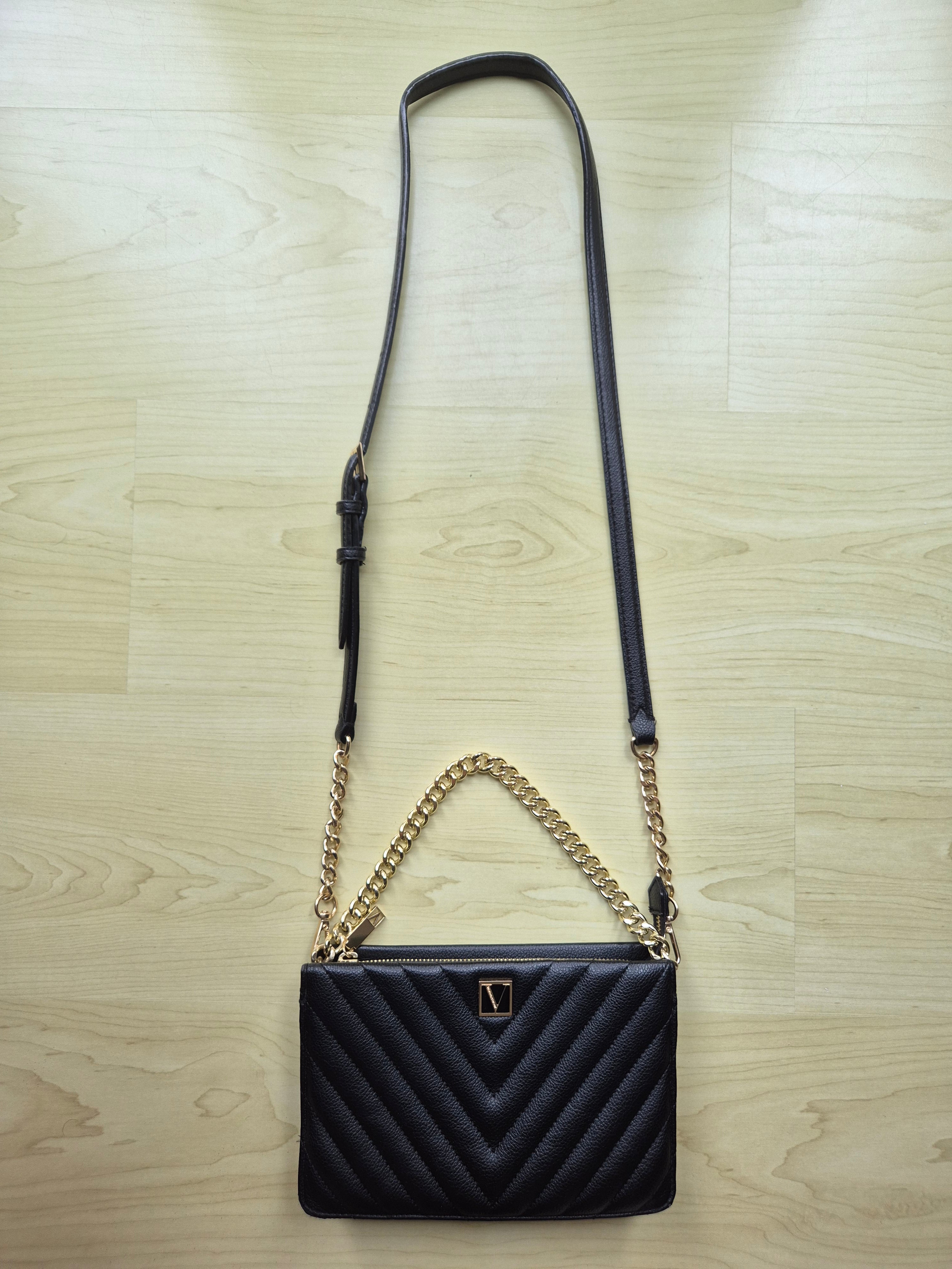 Victoria's Secret V Quilt Crossbody | Black | Gold Chain | Very Good Condition