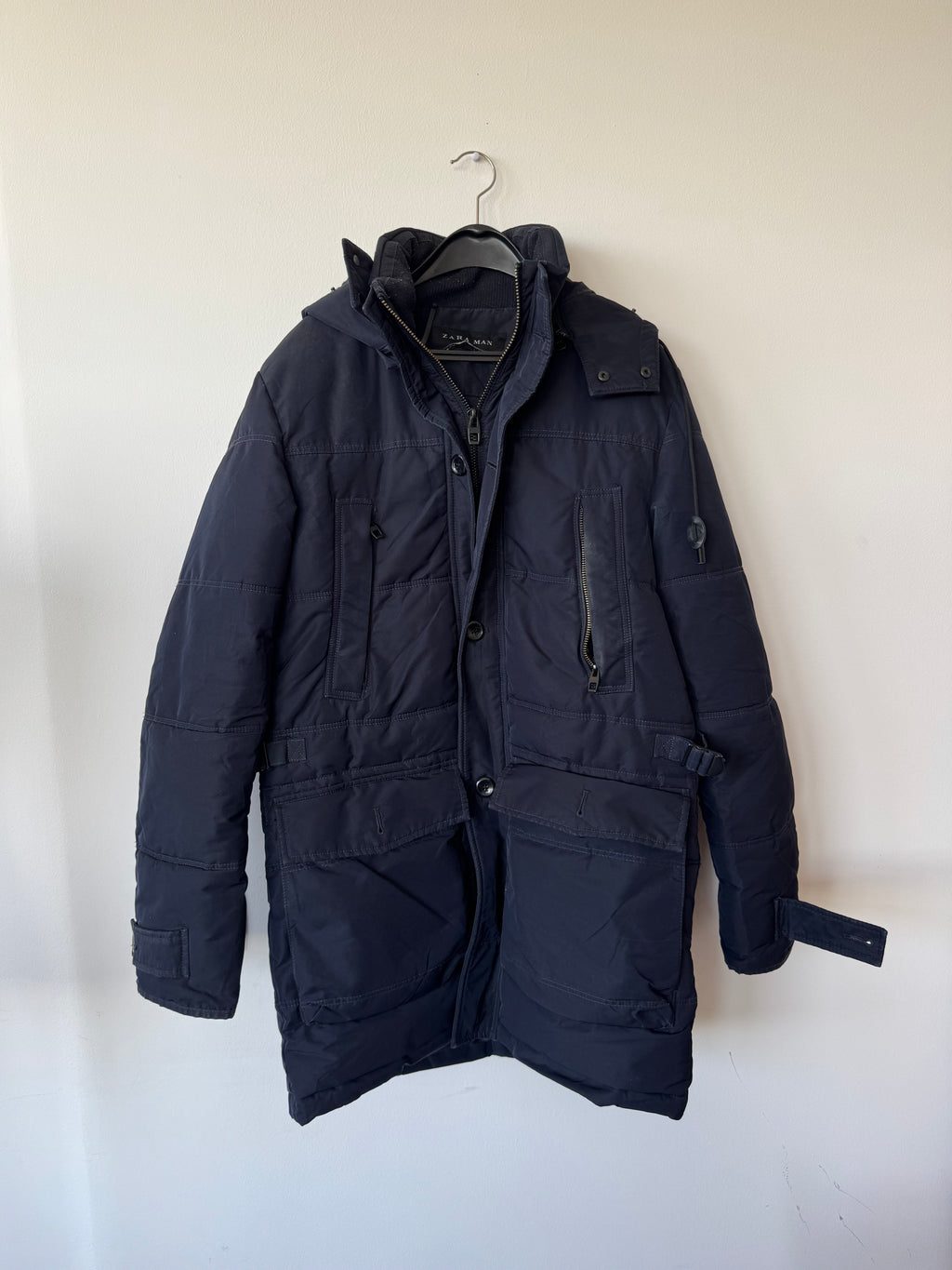 Zara Man Puffer Parka, Gr. M, Schwarz – warmer Wintermantel, gebraucht