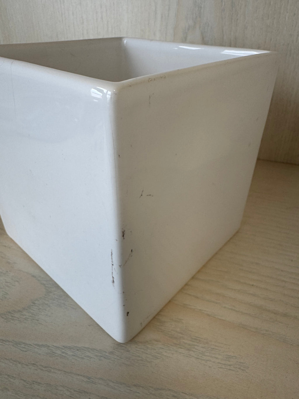 Weißer quadratischer Keramik-Übertopf von ASA Selection, ca. 12 cm, guter Zustand