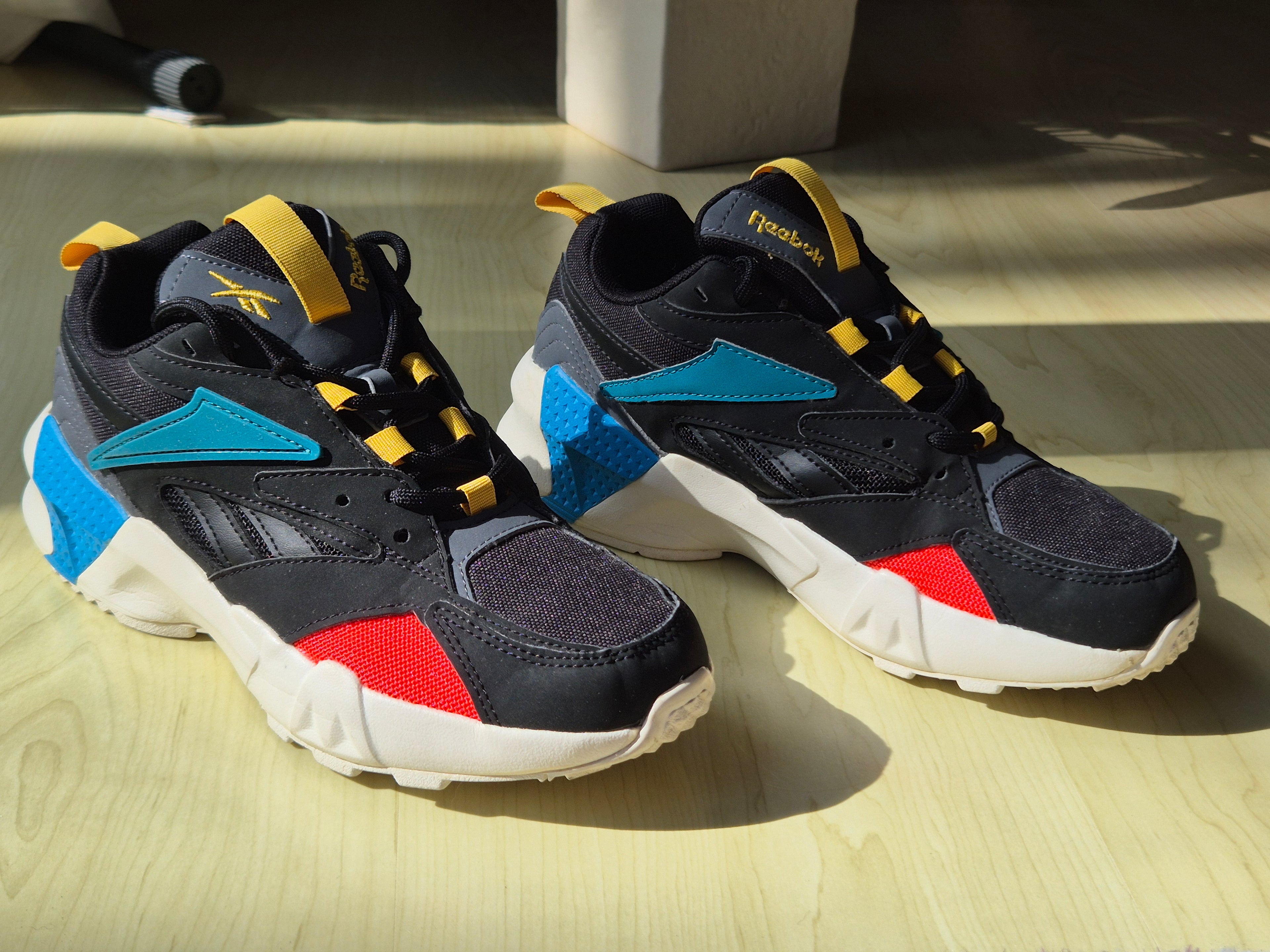 Reebok Aztrek Double Nu Pops Damen Sneaker, EU 37, Sehr Gut