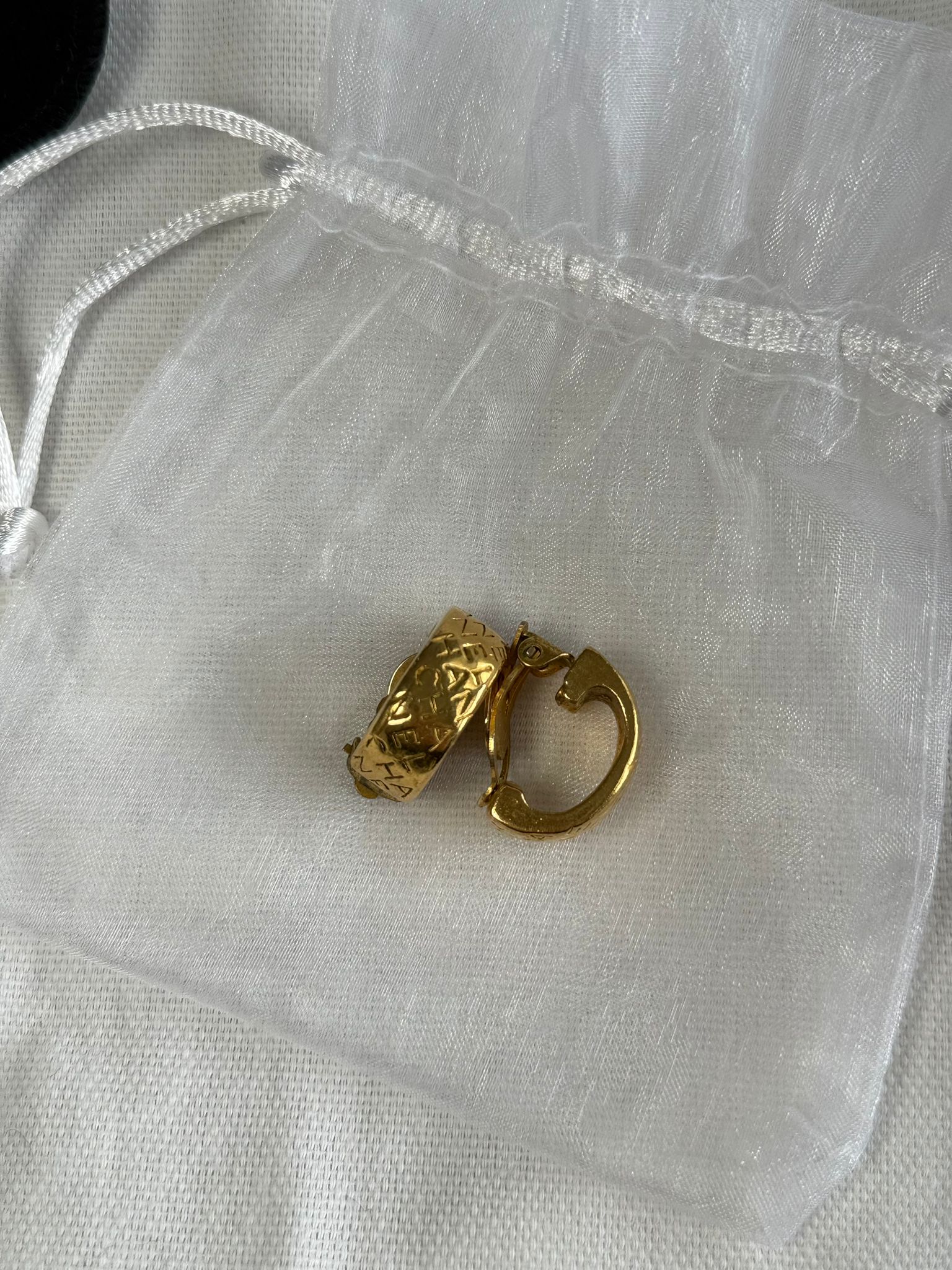 Authentic CHANEL Vintage Gold Medium CC Logo Clip-On Hoop Earrings – Good Condition