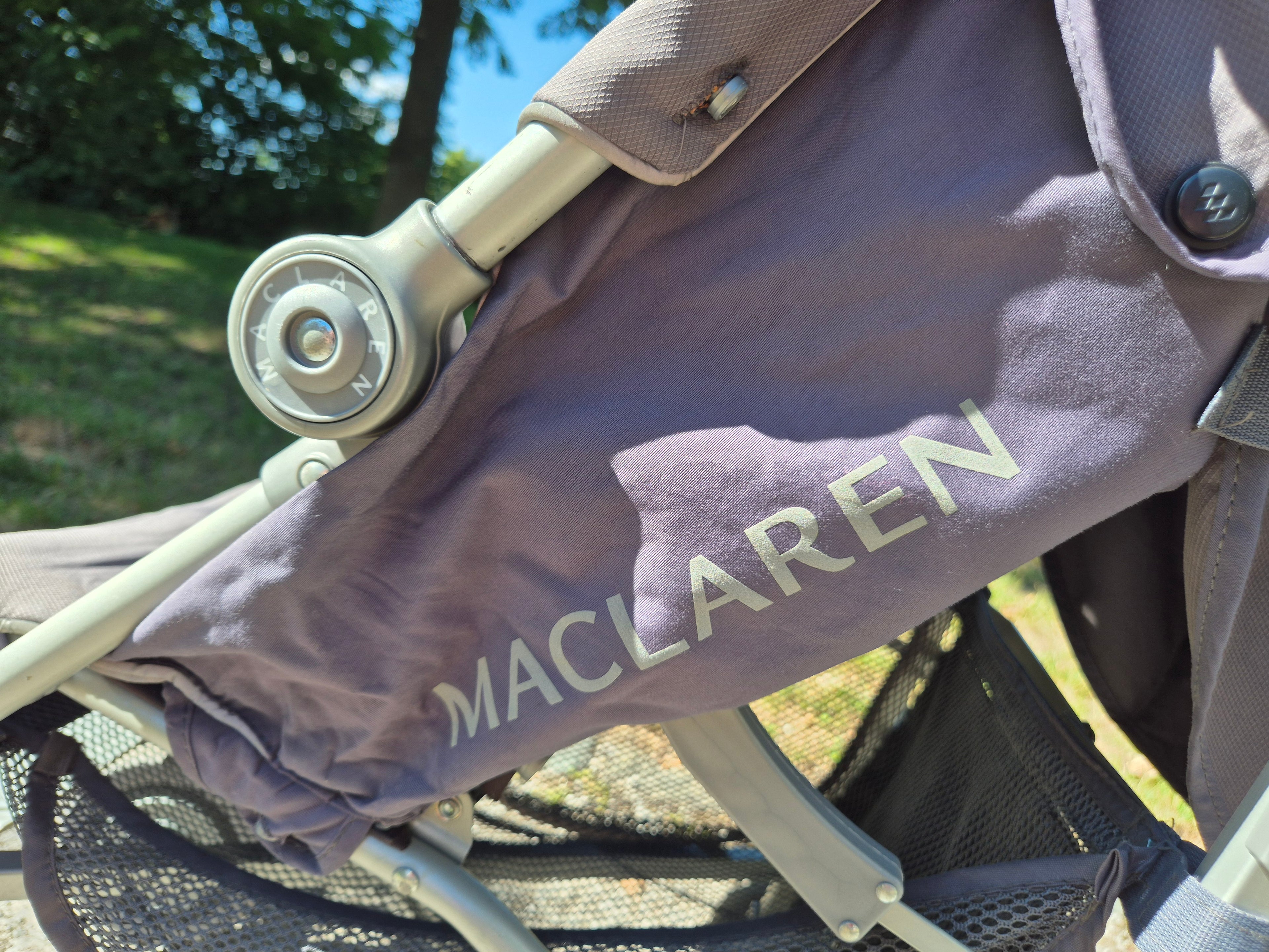 Maclaren Techno XT Buggy Charcoal Grau mit Regenschutz, gebraucht