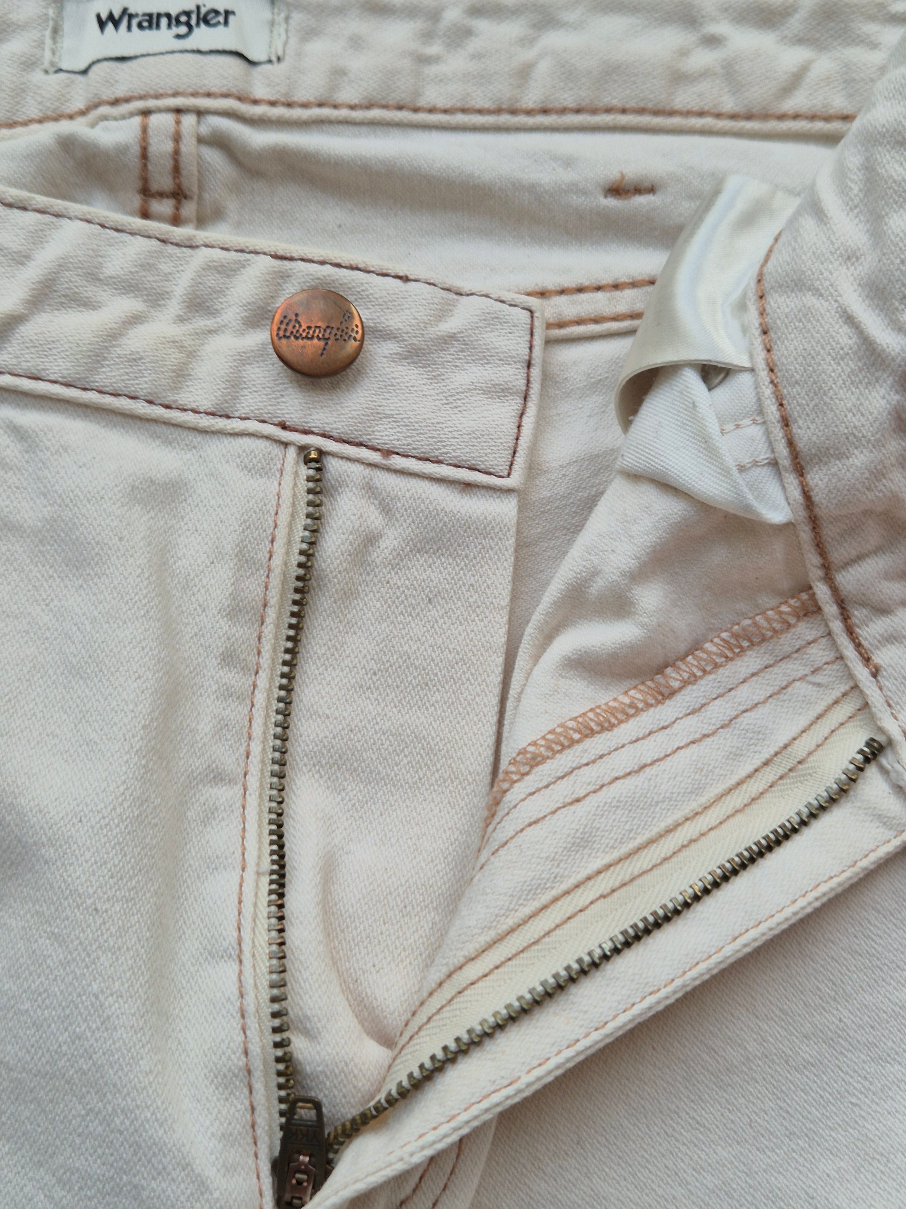 Wrangler Retro High-Rise Straight Jeans W29 L32 – Weiß, guter Zustand