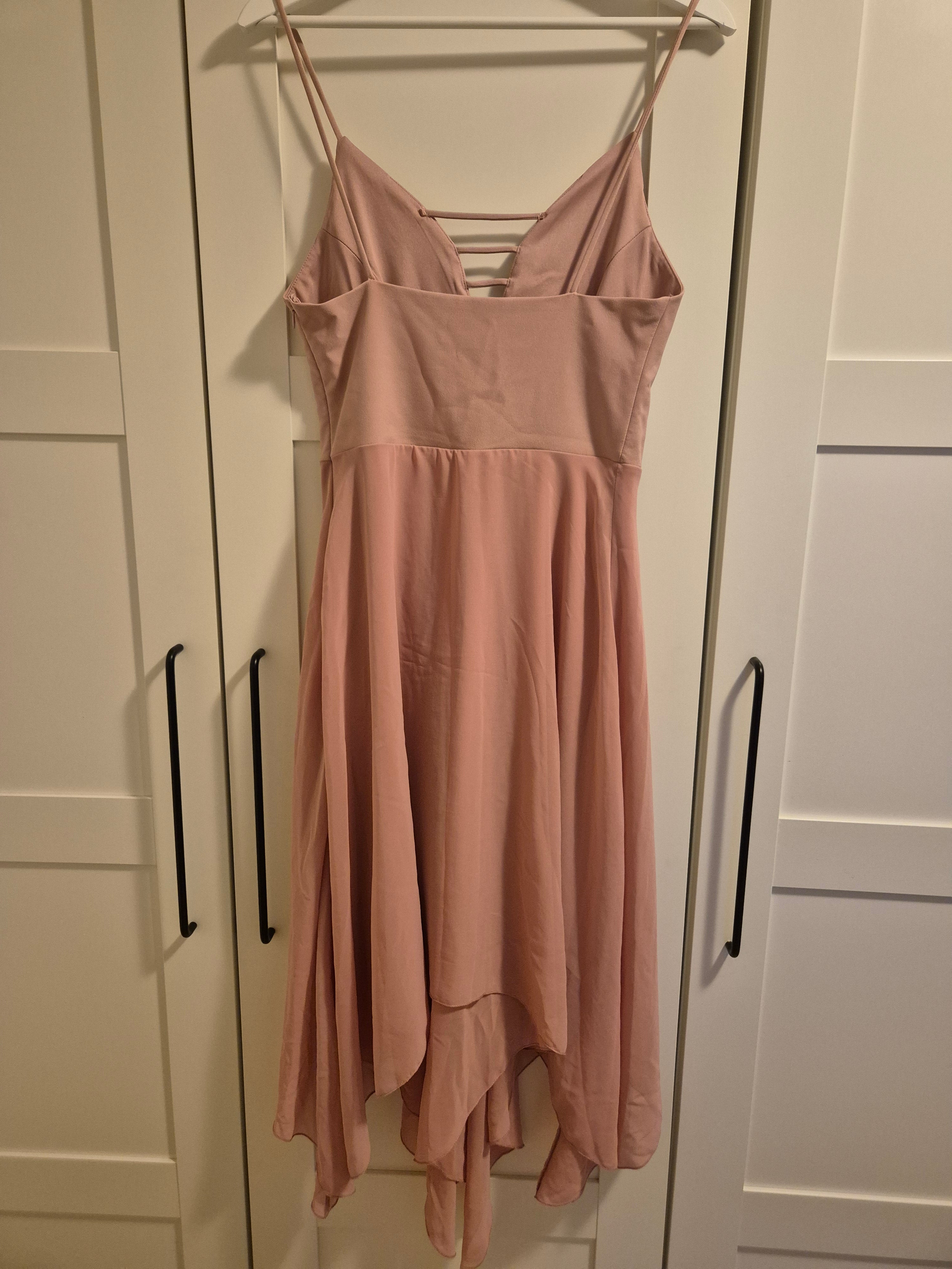 Trendyol Kleid Dusty Rose 38 | Chiffon | Sehr guter Zustand