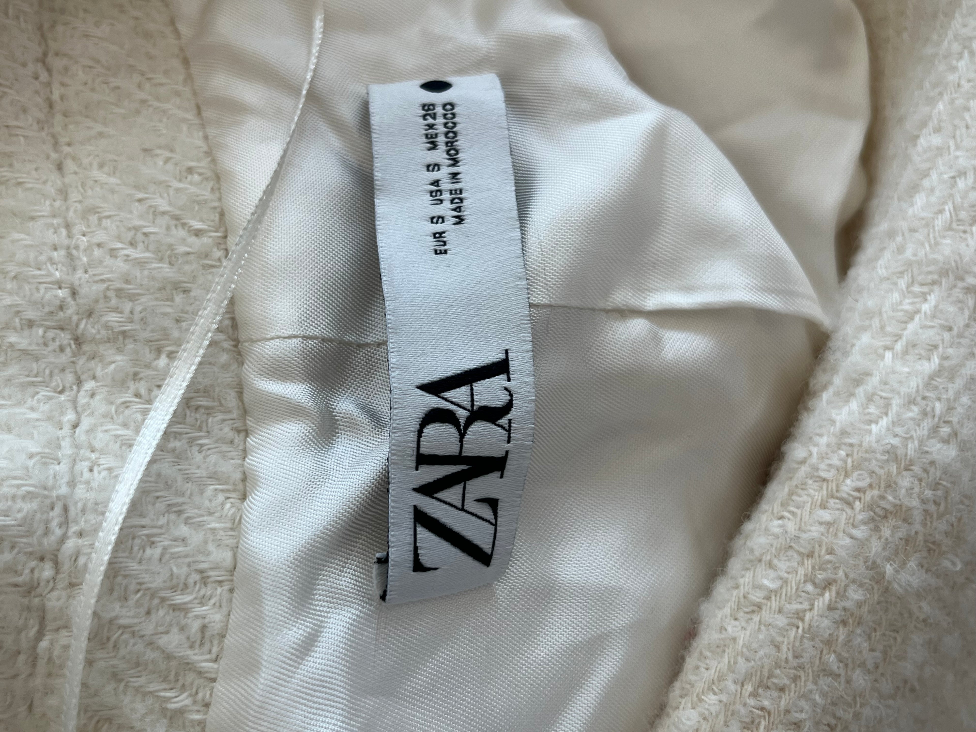 Zara Wool Blend Double-Breasted Coat, Ecru White, Size M, Poor Condition