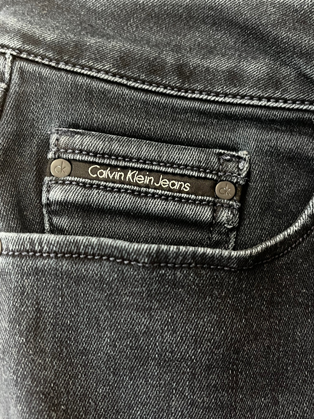 Calvin Klein Jeans W28 L32 – Mid Rise Skinny Eclipse Stretch Black, Very Good