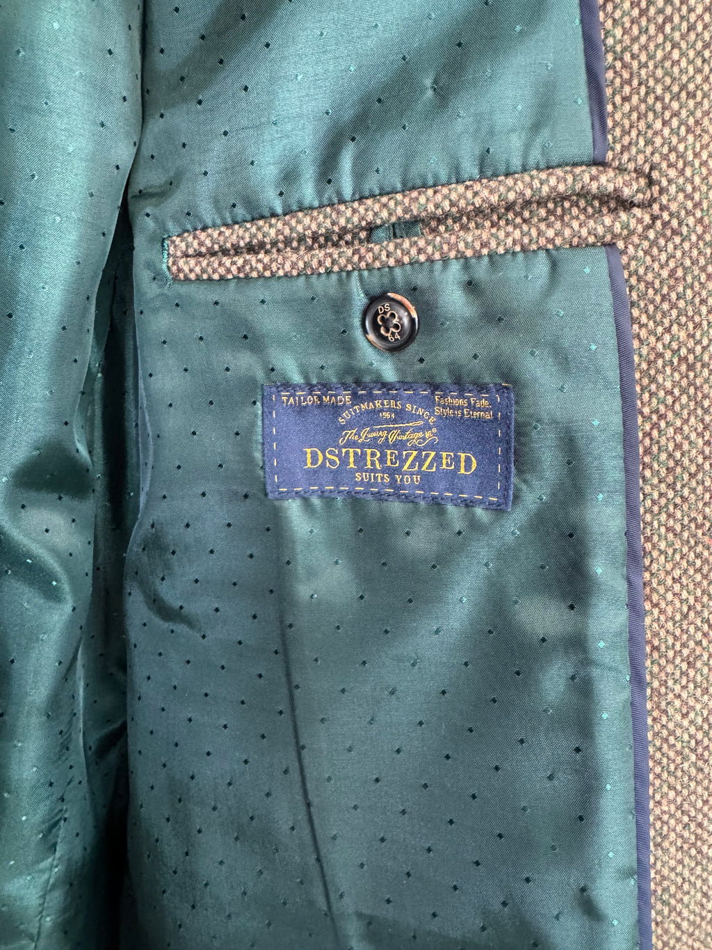 Dstrezzed Tweed Blazer – Braun Herringbone, Größe 2XL, Guter Zustand