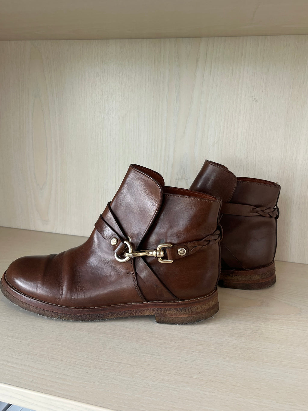 Mulberry Dorset Flat Bootie | Brown Leather | EU 38 | Gold Horsebit | Good Condition