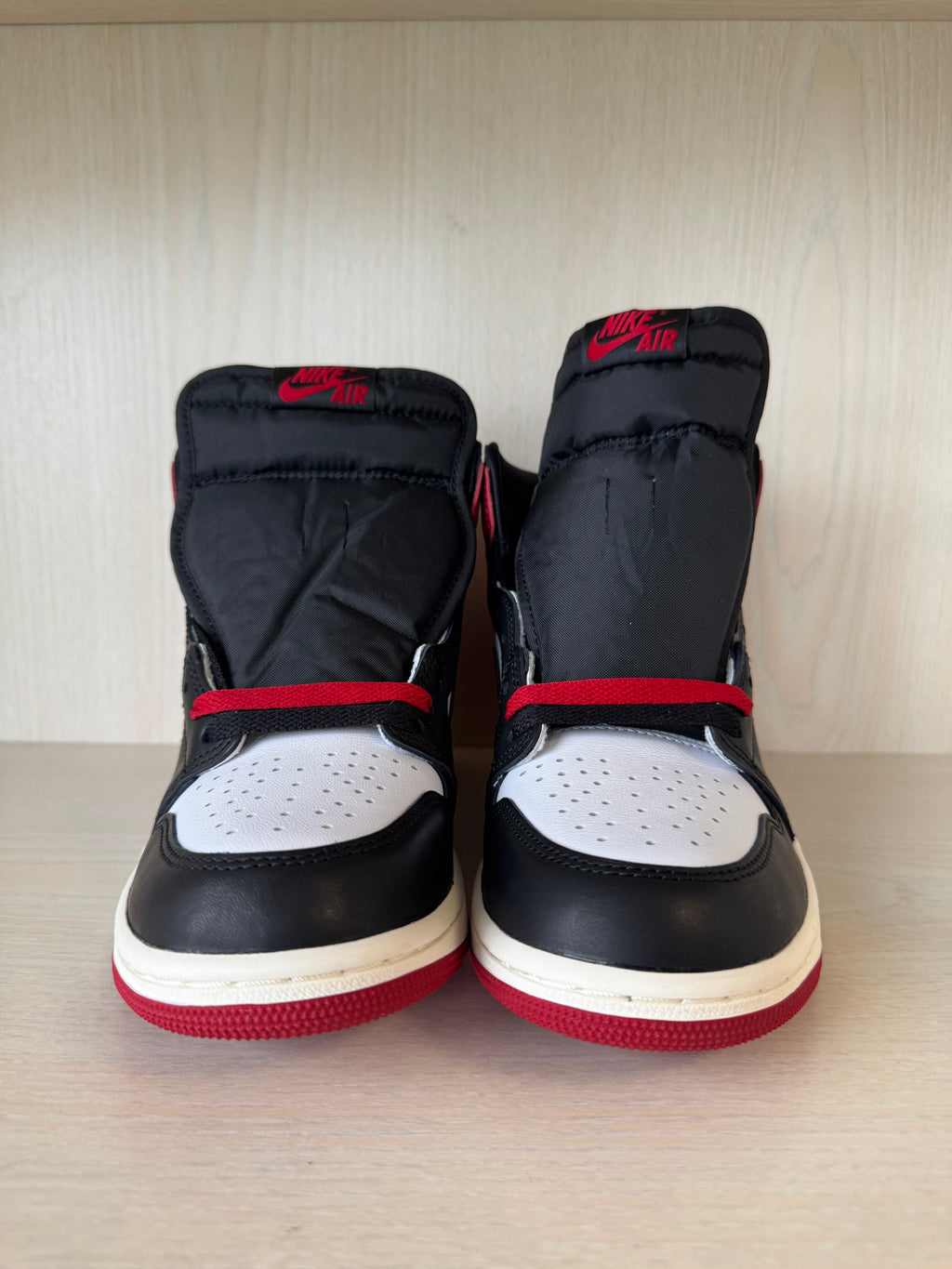 Nike Air Jordan 1 High OG Black Toe Reimagined EU 40 / US 7 Like New