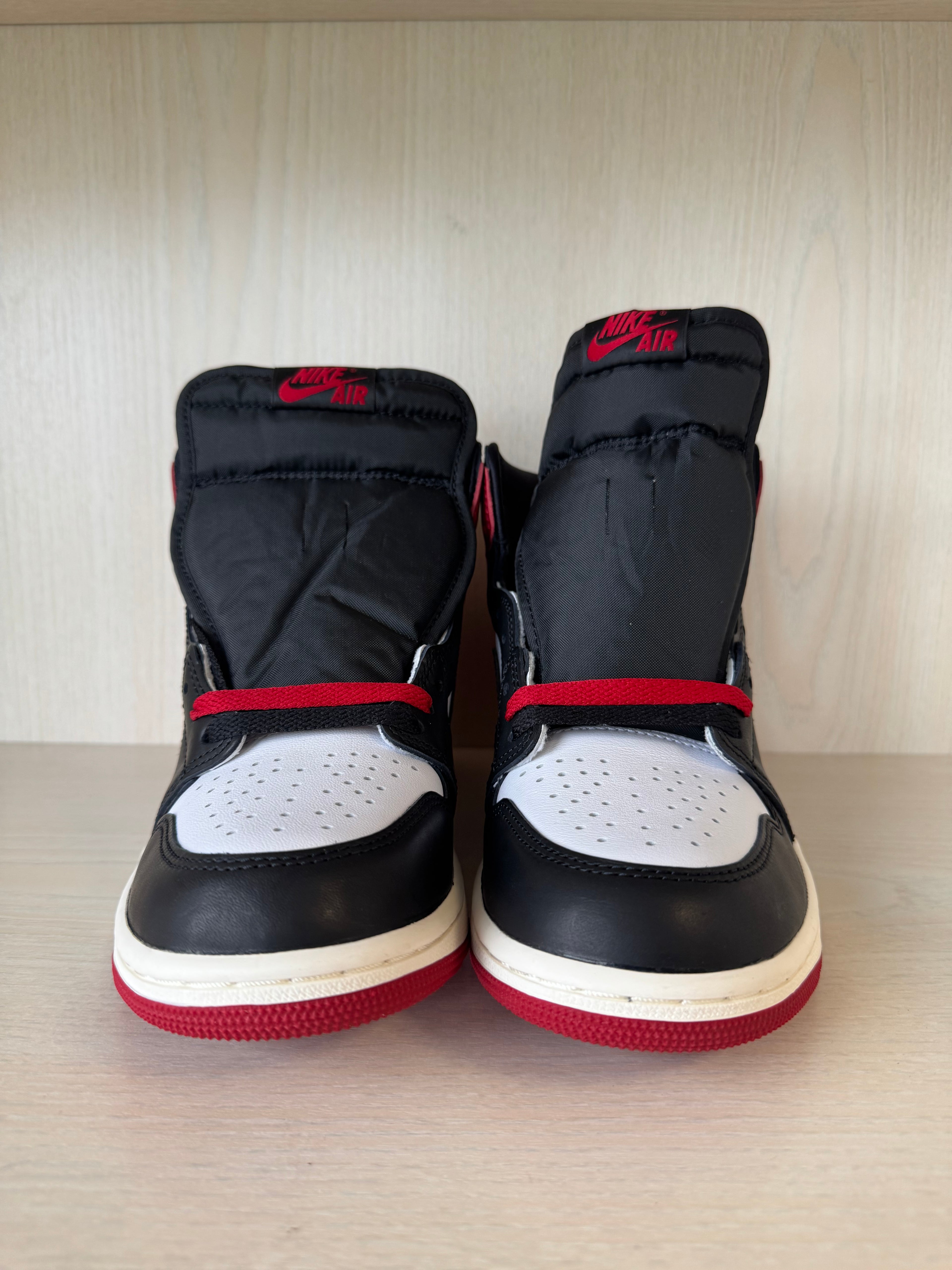 Nike Air Jordan 1 High OG Black Toe Reimagined EU 40 / US 7 Like New