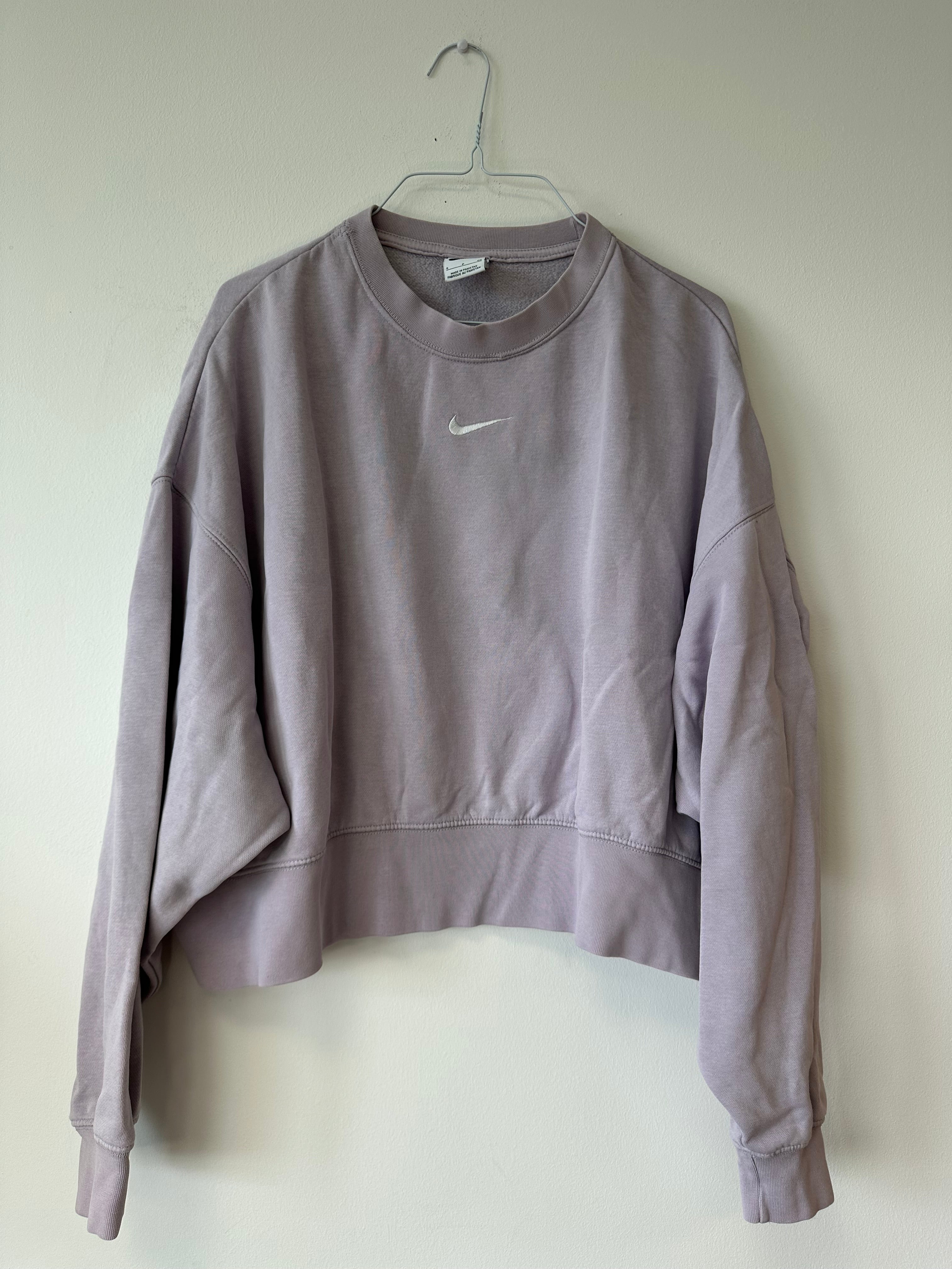 Nike Phoenix Fleece Cropped Sweatshirt – Flieder – Größe S – Sehr guter Zustand