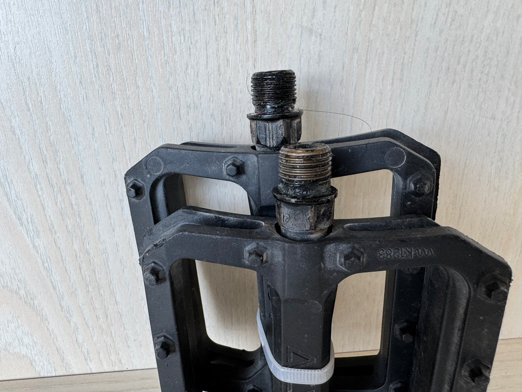 VP-536 Platform Pedals – Nylon Composite, Black, Normal Use