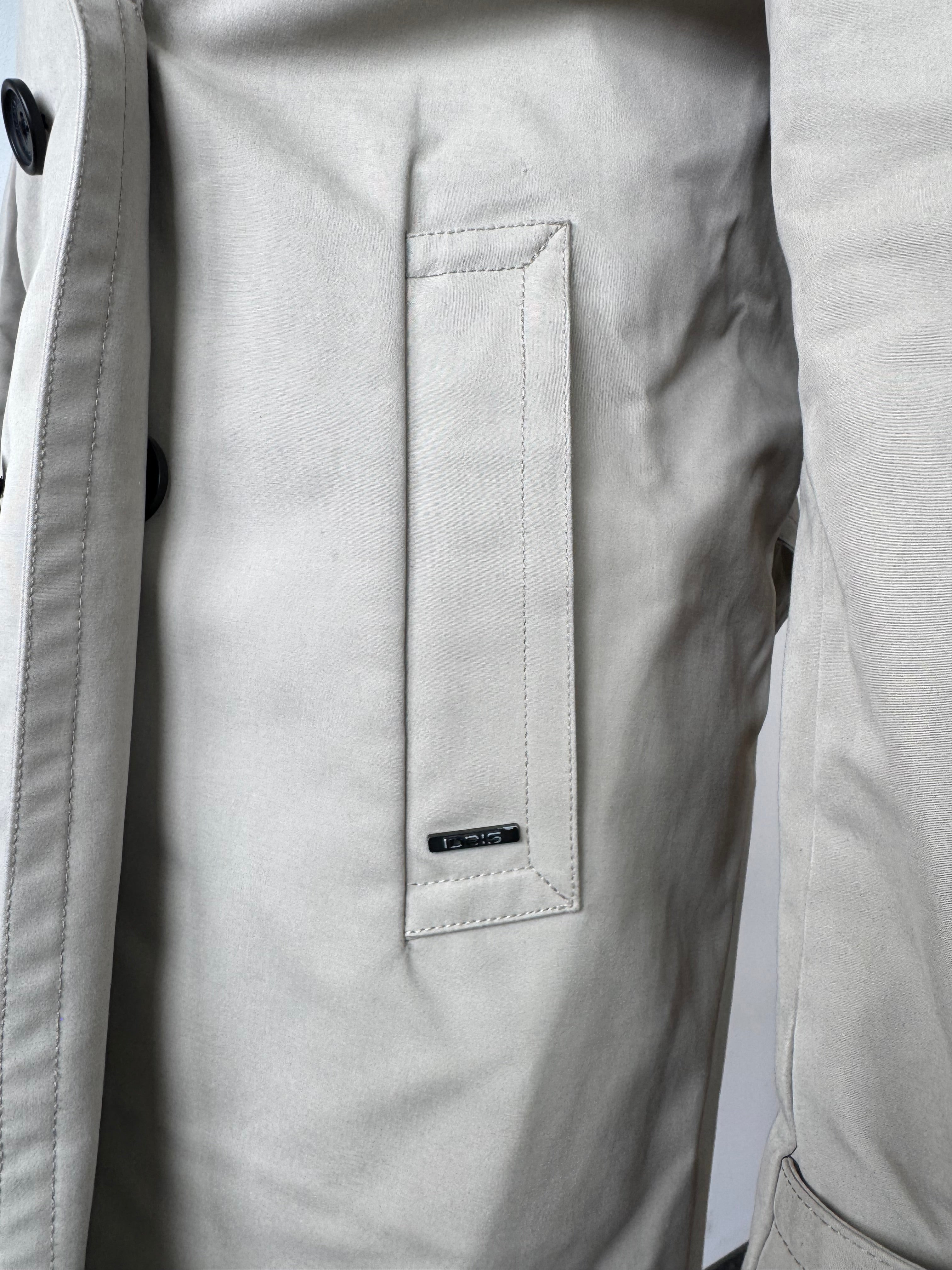 Idris Elba x IE The Director Trench Coat Beige Medium Very Good