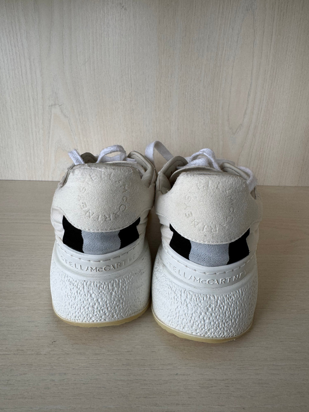 Stella McCartney Loop Sneaker Damen, Gr. 37, Weiß, Recyceltes Nylon, Gut