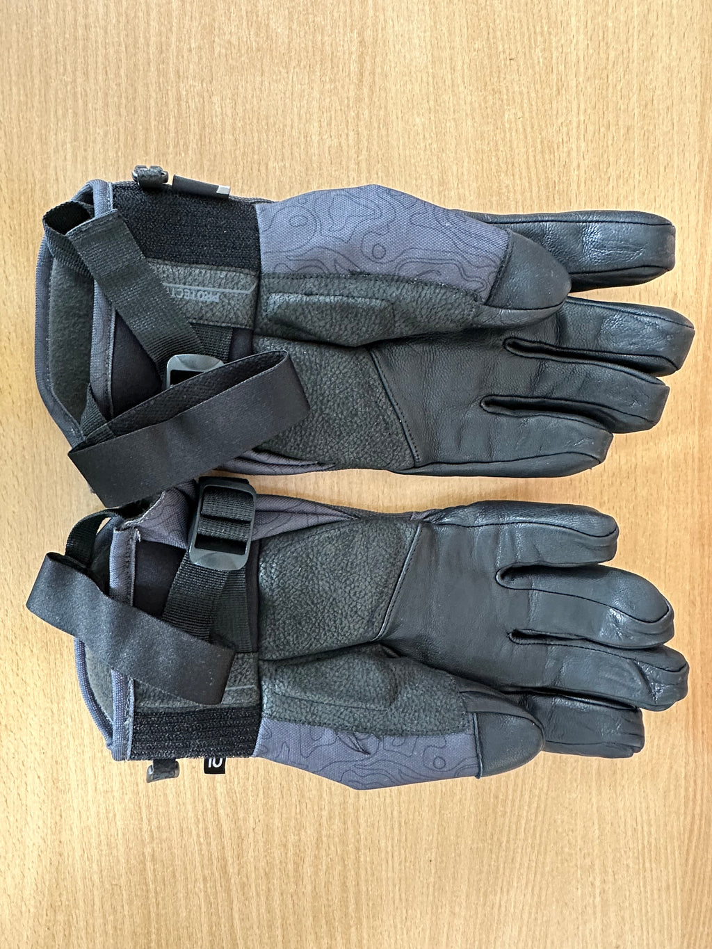 Dreamscape snowboard gloves 10.5 L grey, leather palm, waterproof, like new