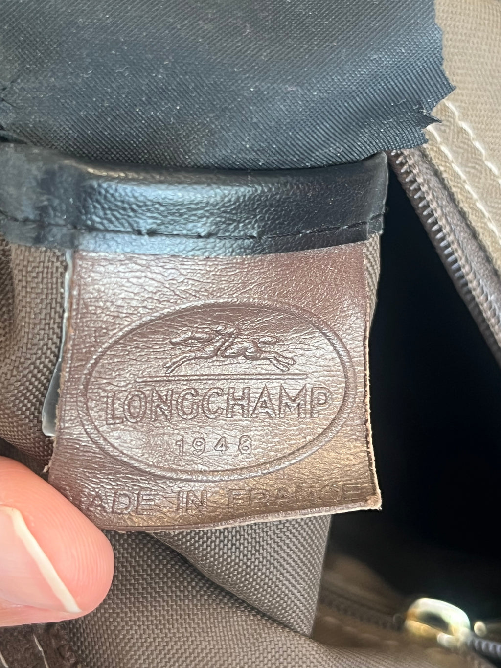 Longchamp Le Pliage Hobo/Crossbody, Medium, Nylon, Khaki/Cognac, Used Condition