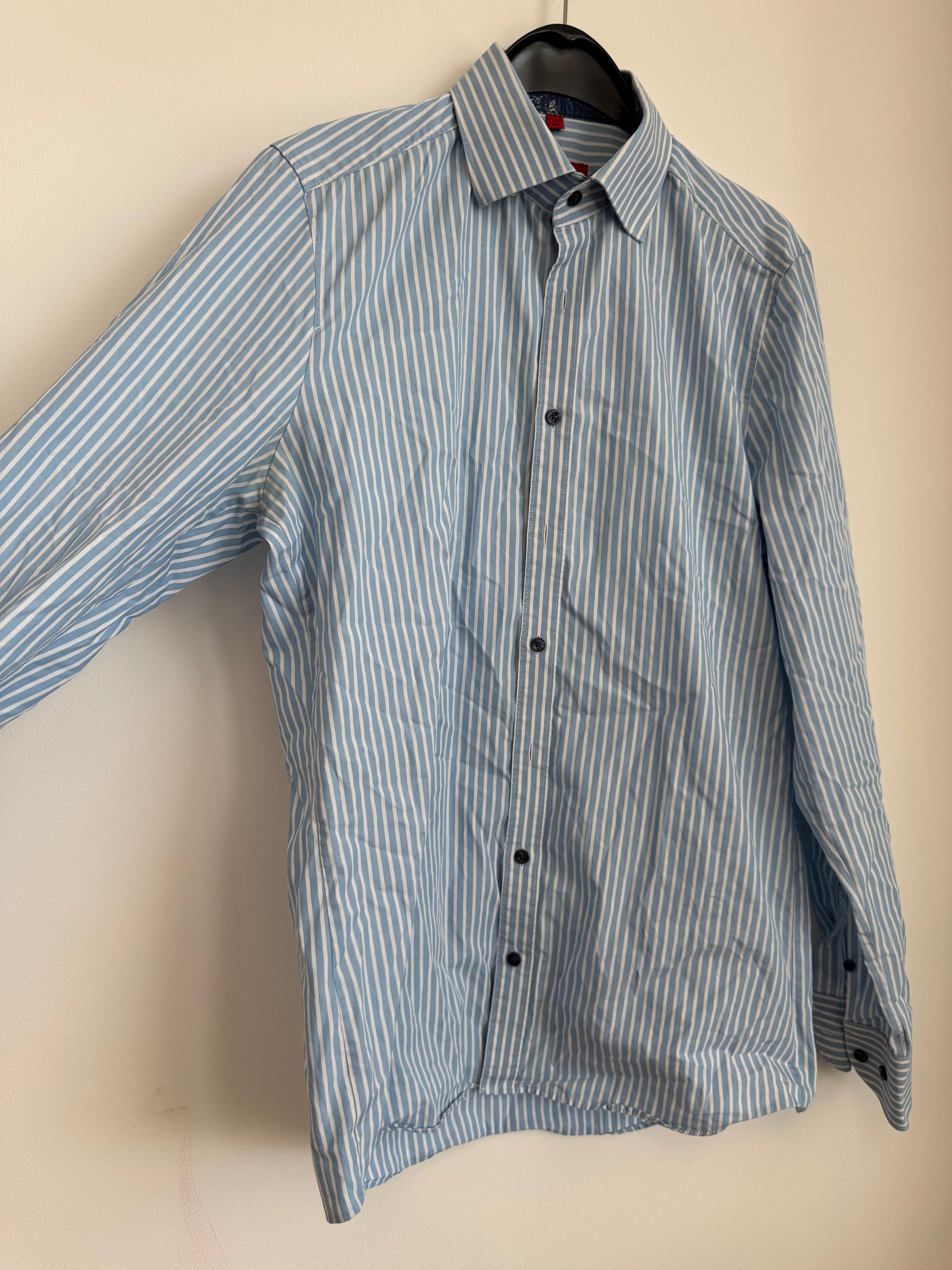 Finshley & Harding Easy Care Slim Fit Hemd Blau/Weiß Gestreift M Gut