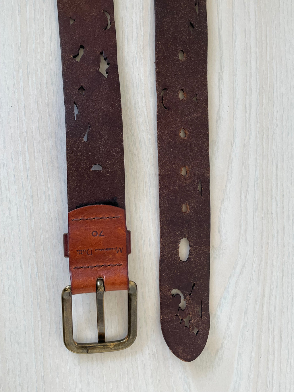 Massimo Dutti handgefertigter Ledergürtel, Größe 70, Messingschnalle, Braun