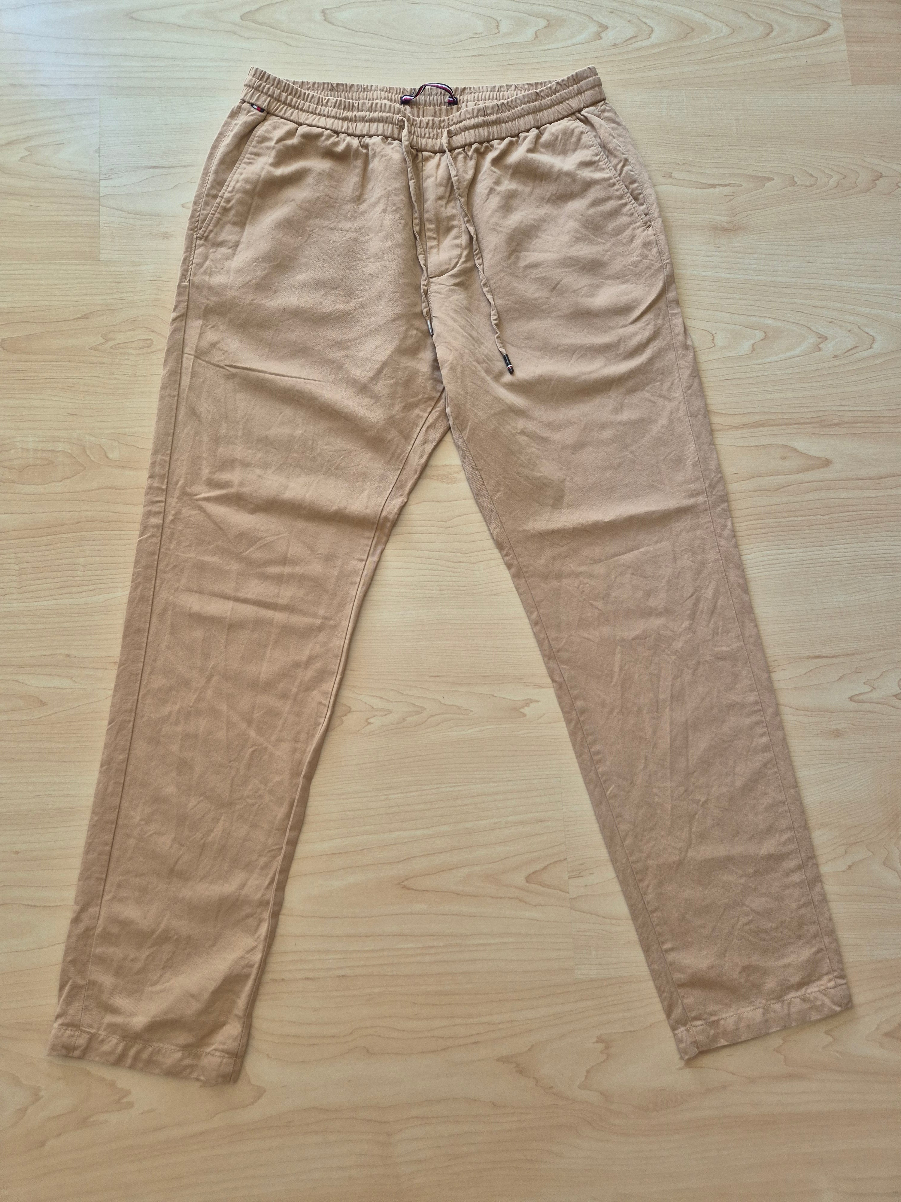 Tommy Hilfiger Men's Drawstring Chinos W34/L32 Beige Cotton Good Condition