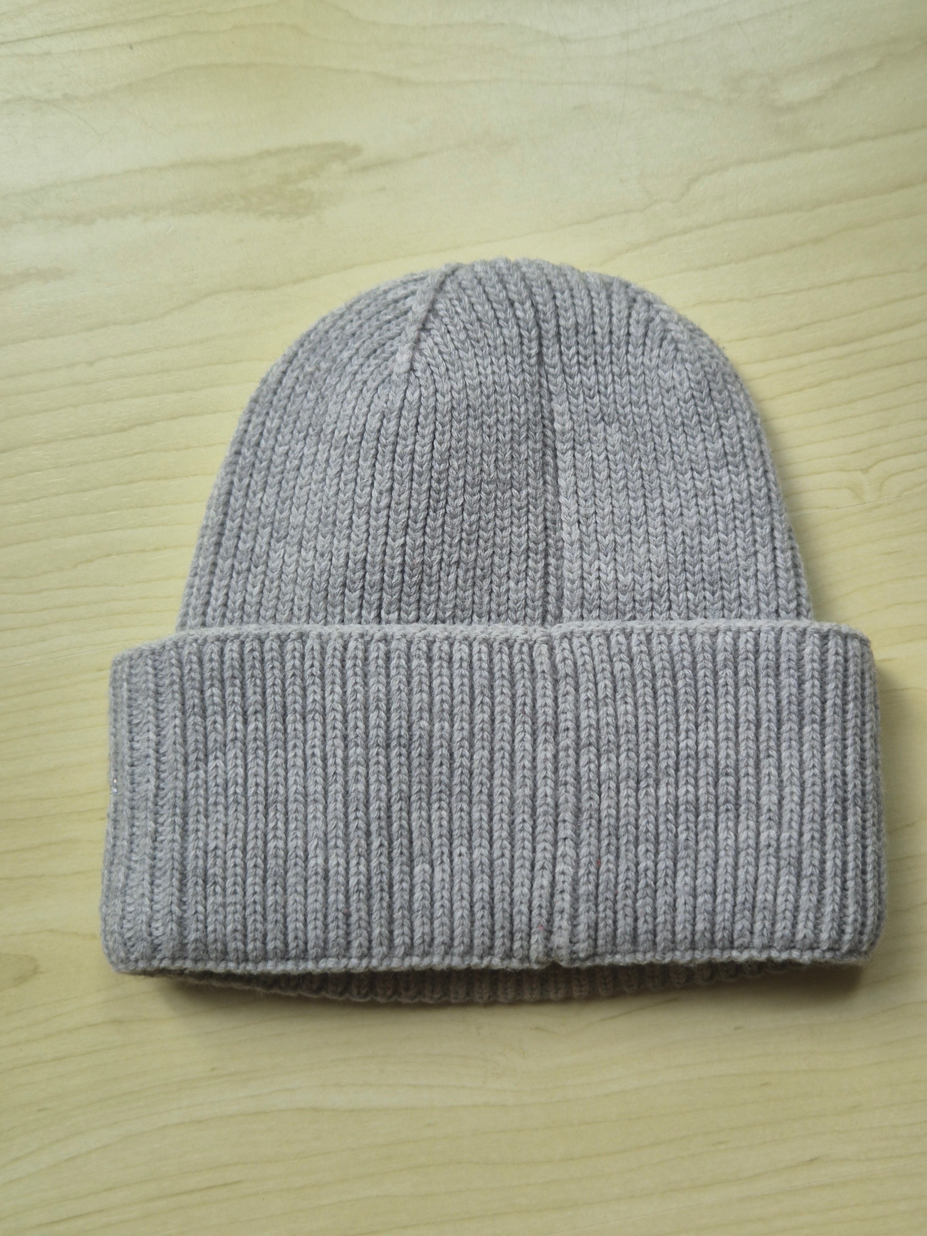 Dondup Grey Beanie Hat w/ Rhinestone Logo – One Size, Very Good Condition
