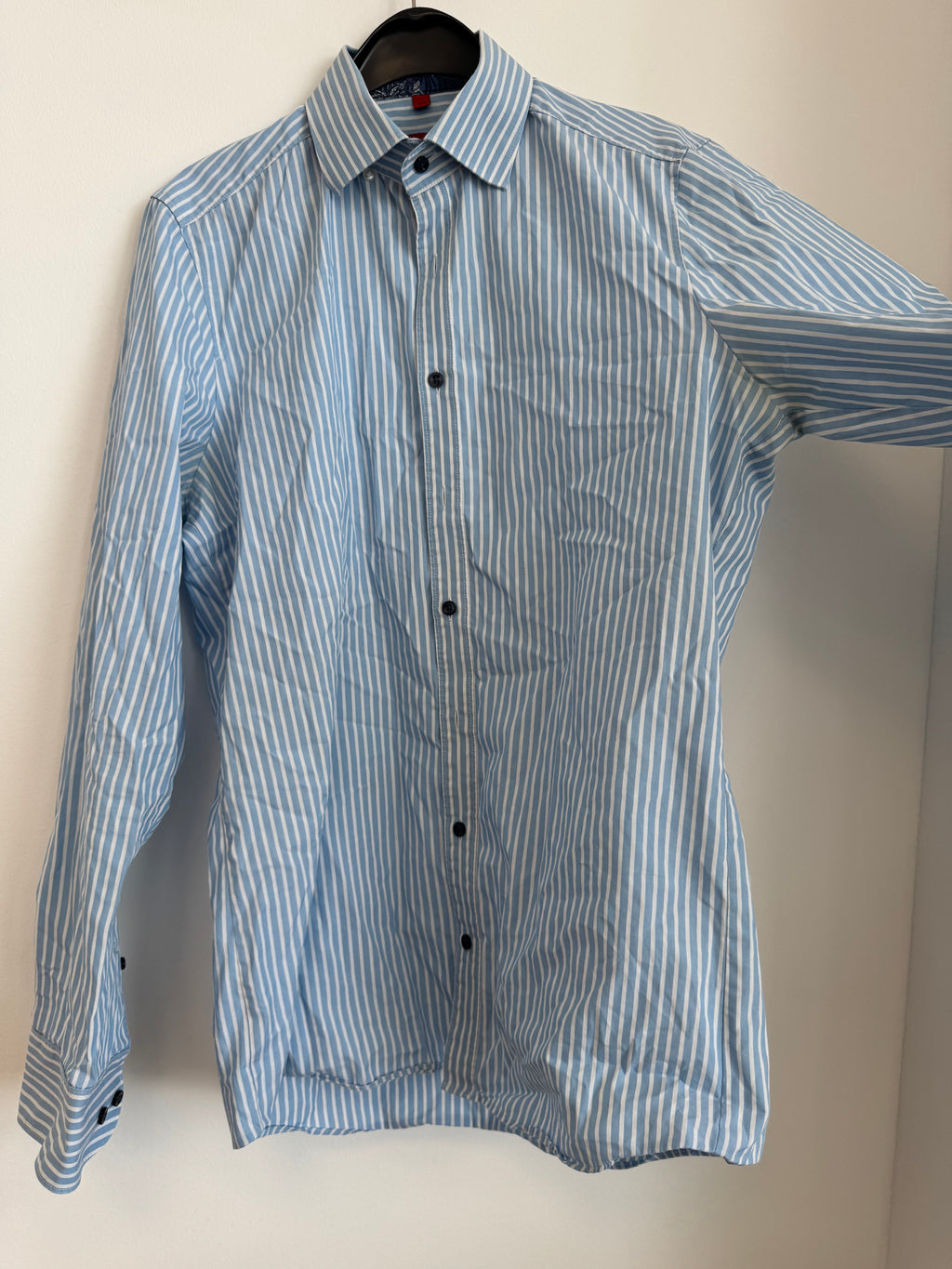 Finshley & Harding Easy Care Slim Fit Hemd Blau/Weiß Gestreift M Gut