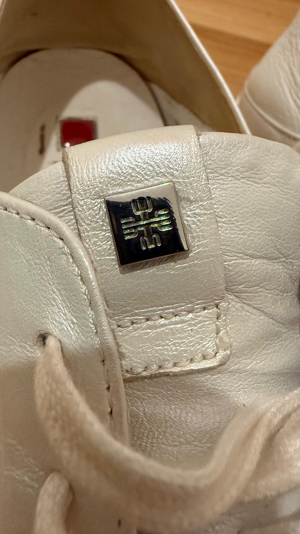Högl White/Silver Leather Sneakers | EU 38.5 | Good Condition