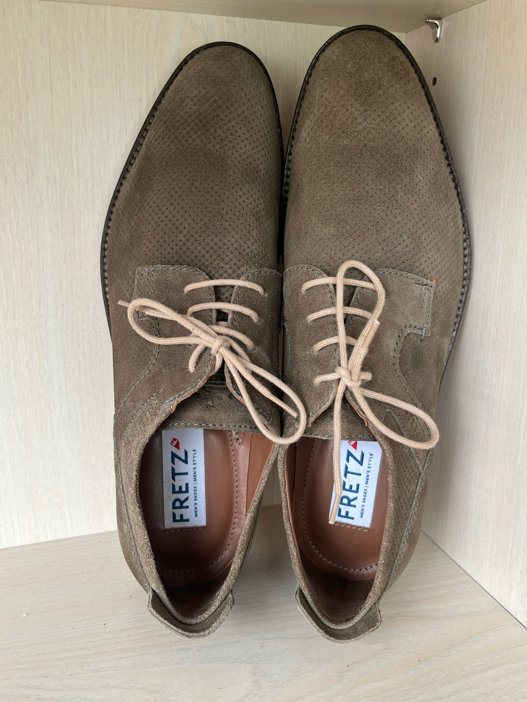 Fretz Herren Derby Schuhe, Wildleder, Olivgrün, EU 44, Sehr guter Zustand