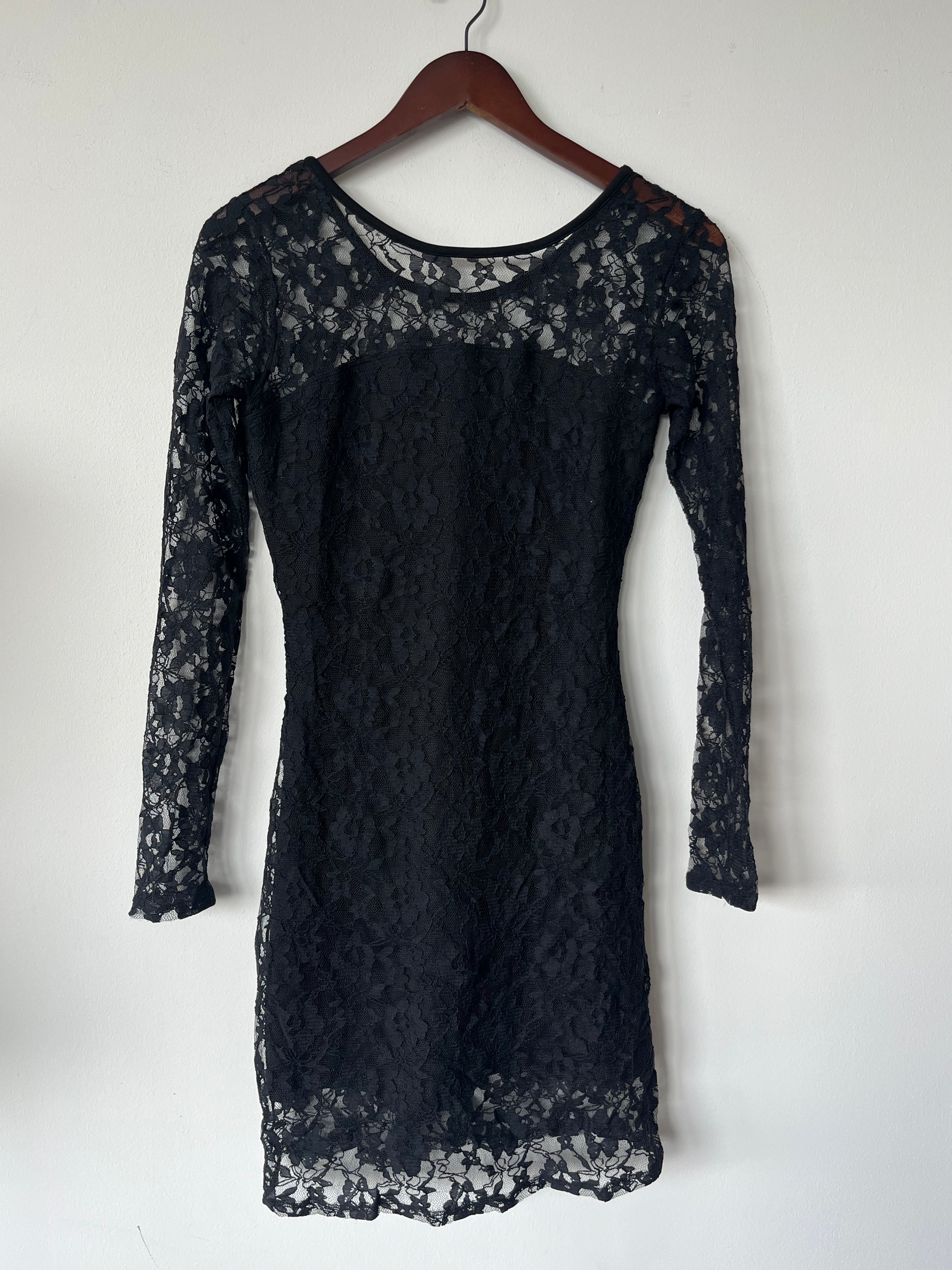 SIZE & NEEDLE Spitzenkleid – Schwarz, Gr. S, Sehr gut
