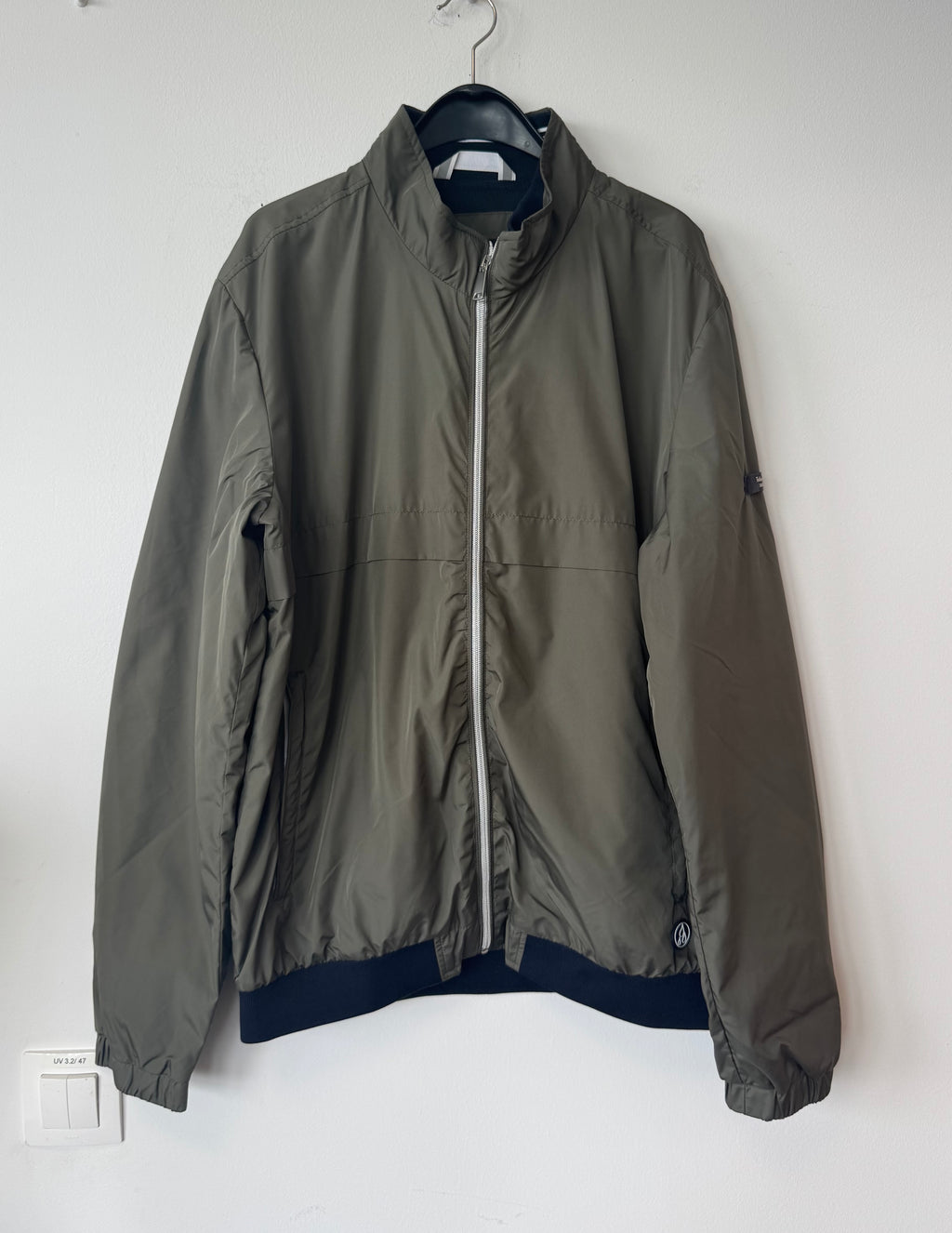 Tailor & Son Bomber Jacket London Olive Green Size 52 (L) – Good Condition