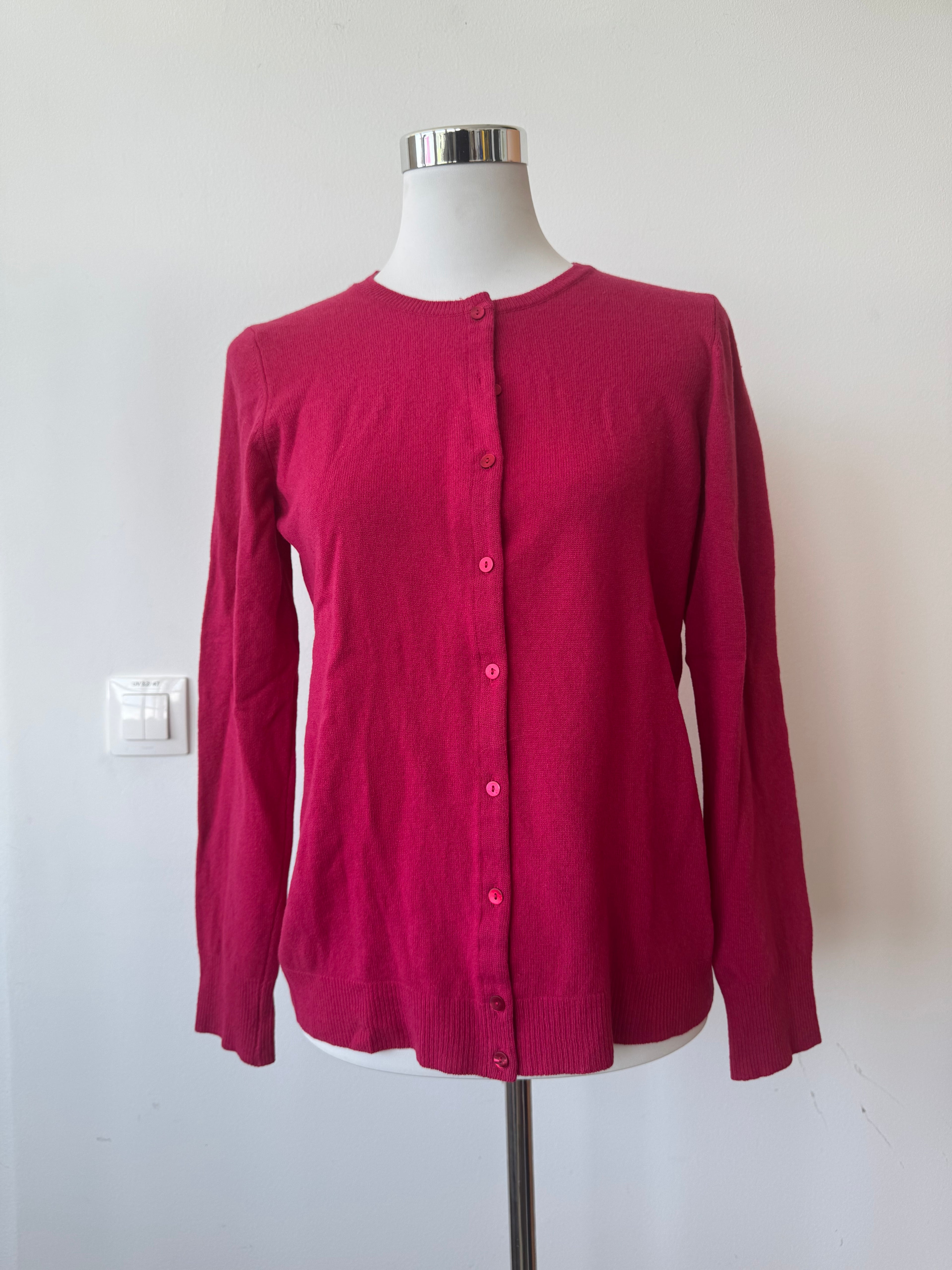 Stile Benetton Extra-Fine Merino Wool Cardigan Red Crew Neck Good Condition