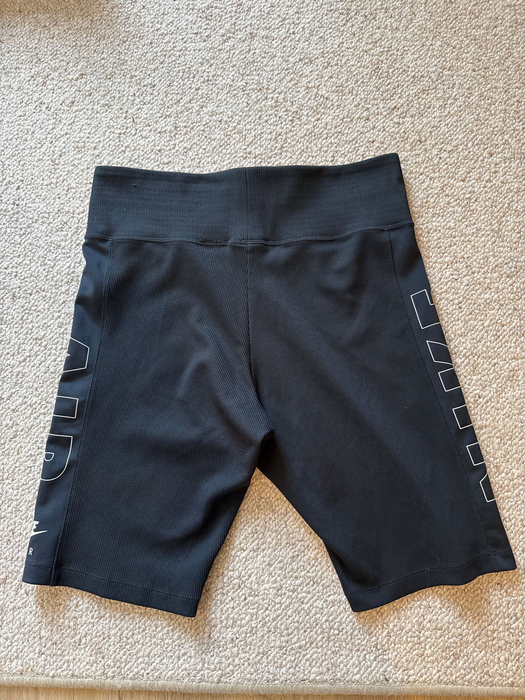 Nike Sportswear Air Ribbed Bike Shorts XS Black – Very Good Condition