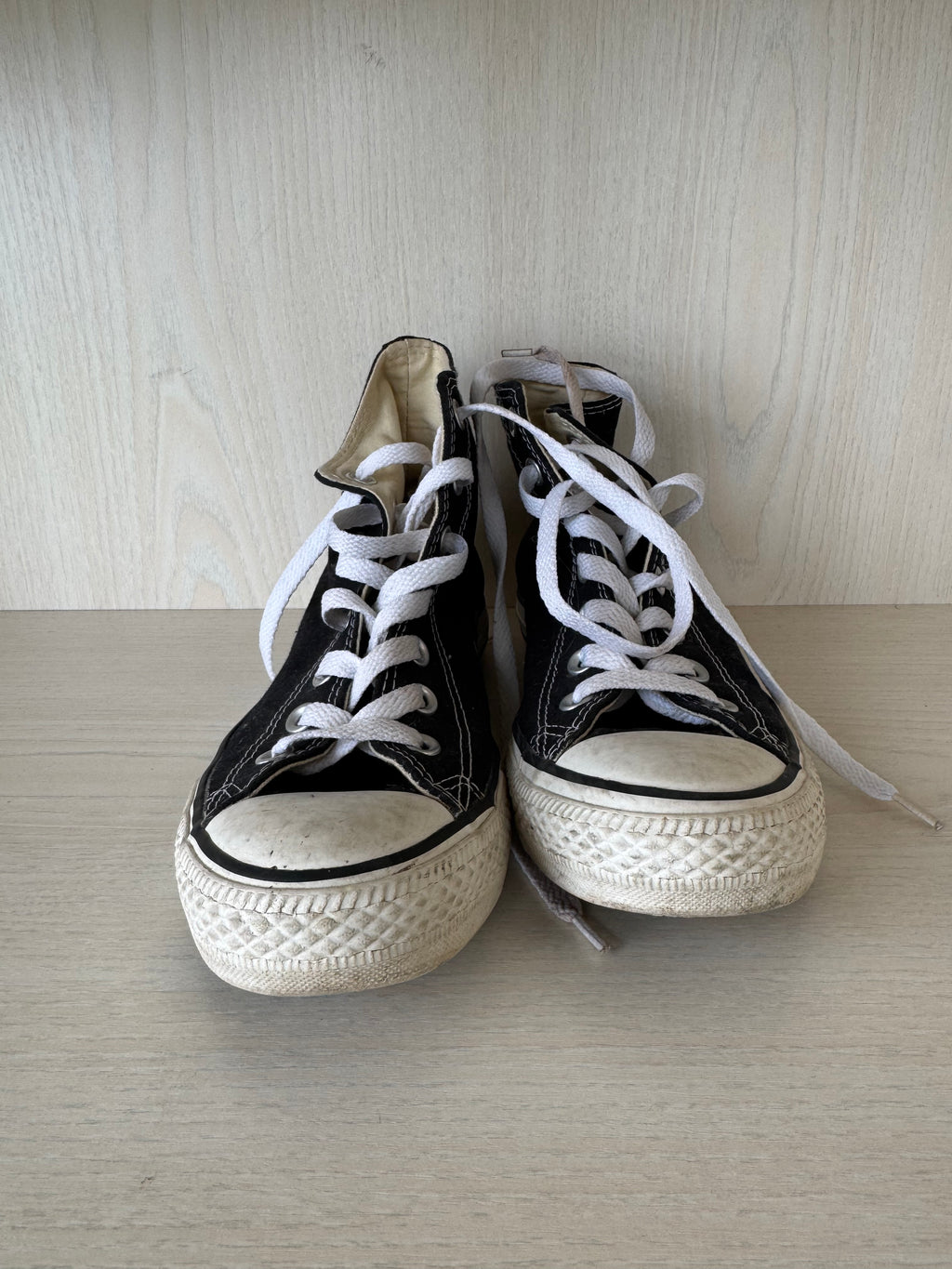 Converse Chuck Taylor High-Top Schwarz – Größe US 4,5 / EU 36 – Gebraucht