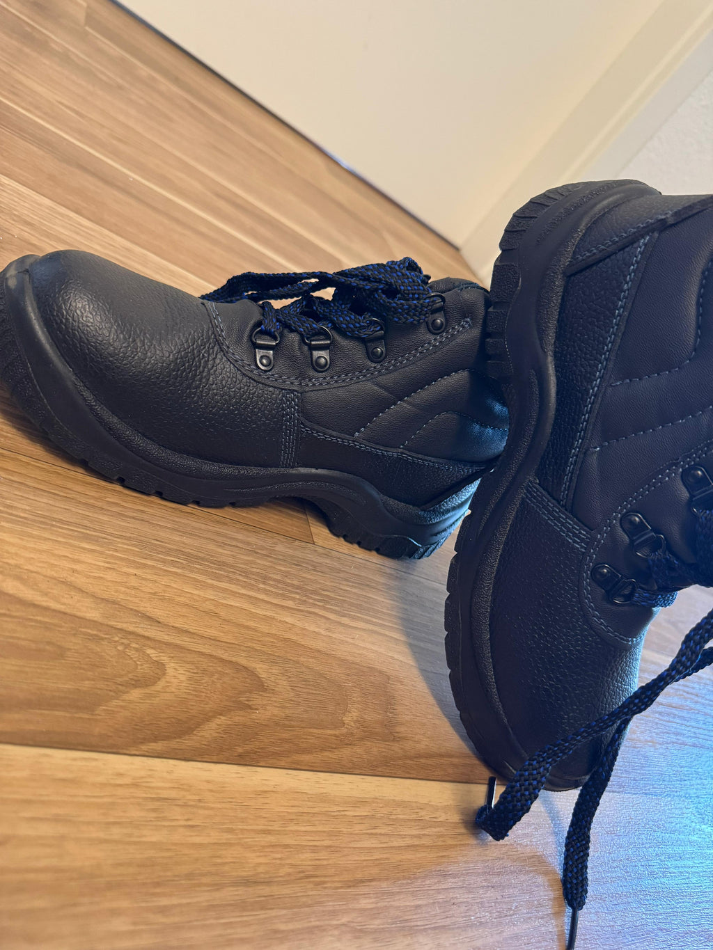 Burgia Sauerland S3 Sicherheitsstiefel BS42112, Gr. 40, Schwarz/Blau, neuwertig