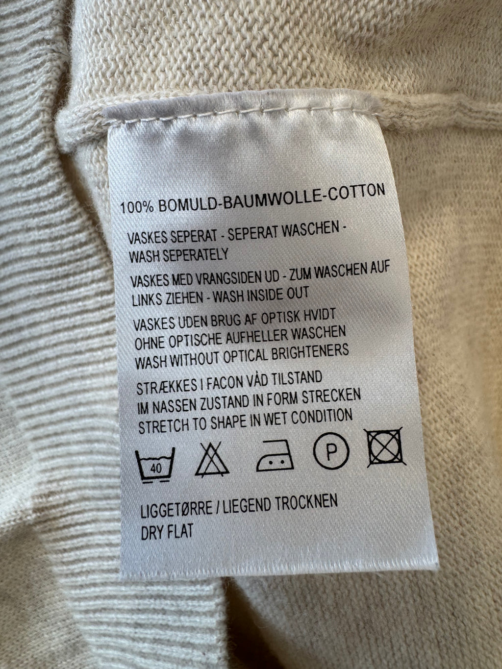 Valiente Women's Sleeveless V-Neck Sweater Vest Beige Size 38 M Cotton-Cashmere