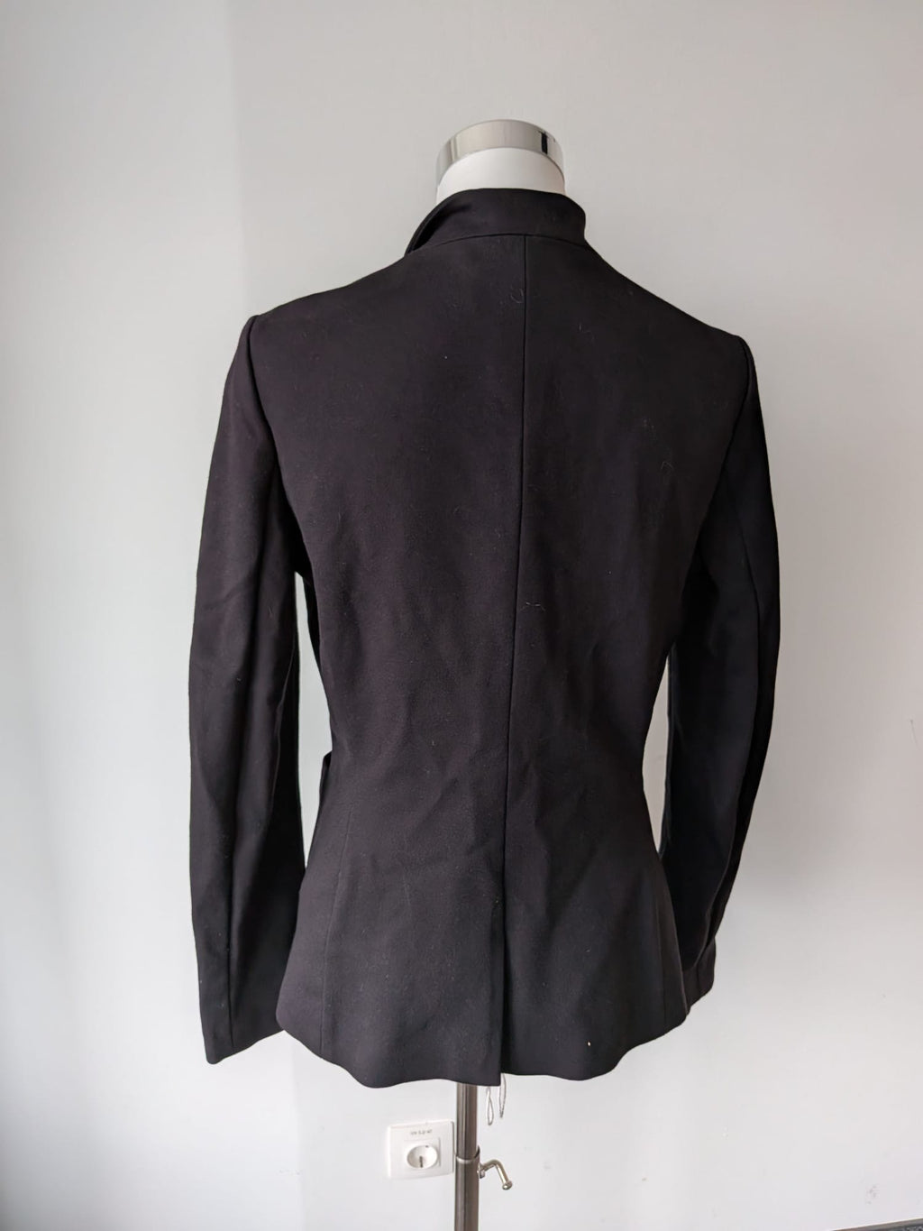 Closed COSMO Blazer Schwarz Gr. M – guter Zustand, kleiner Fleck