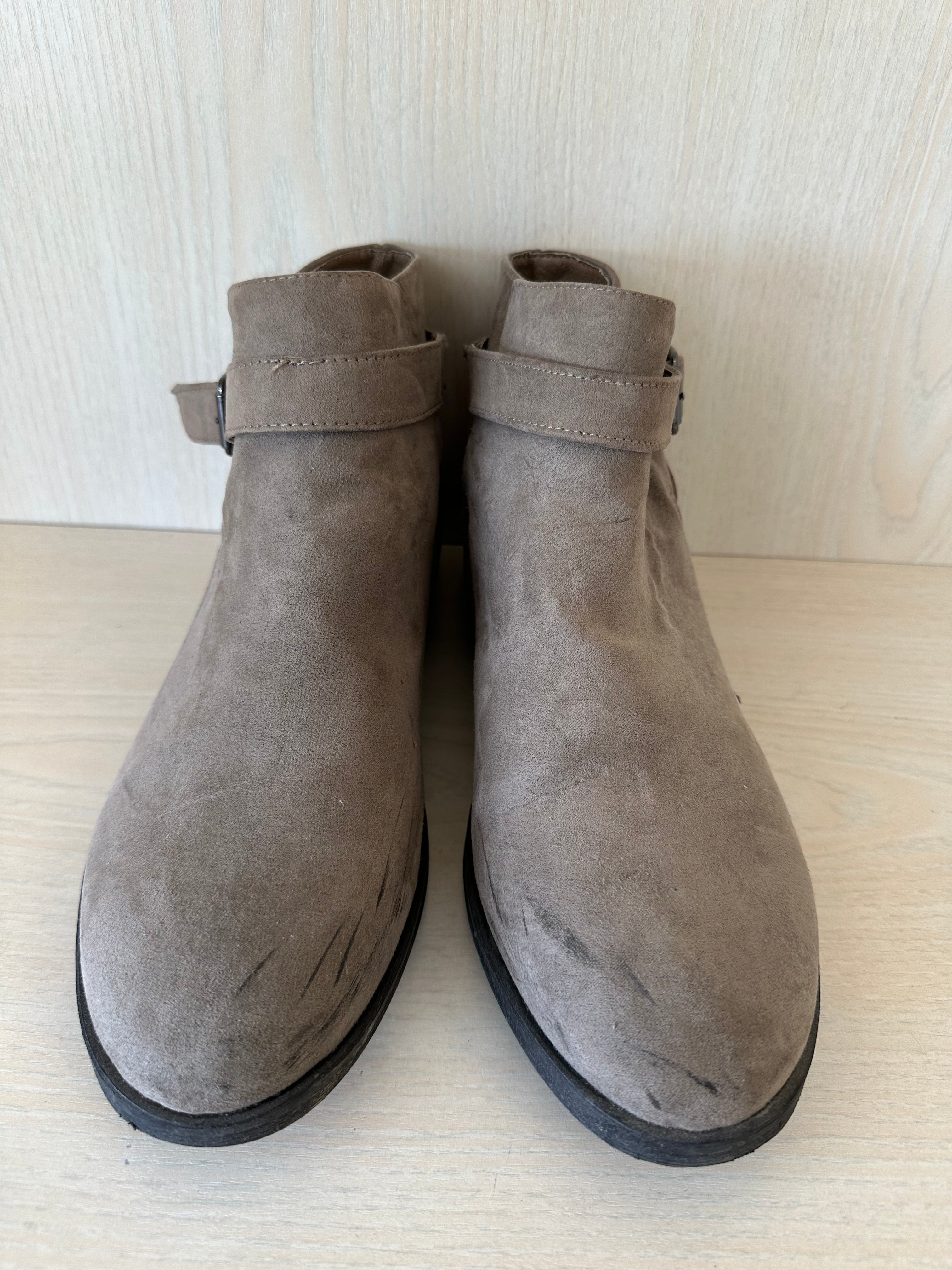 New Look „Carlos“ Wildleder-Stiefeletten, Gr. EU 42, grau, gebraucht