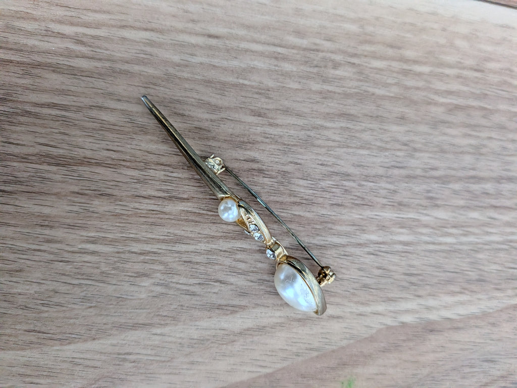 Vintage Brooch – Gold Tone, Rhinestones & Faux Pearls, 7 cm, Good Condition
