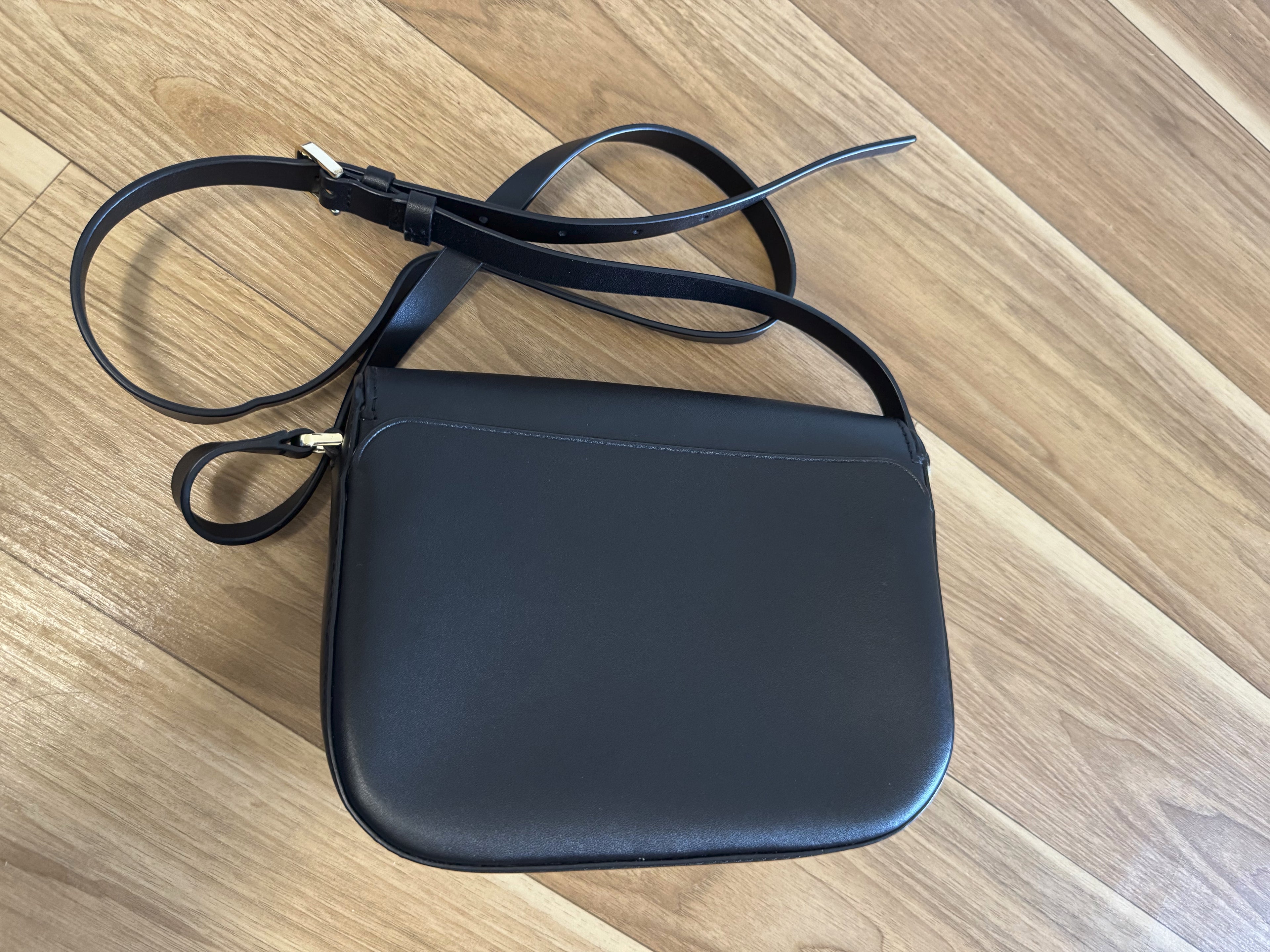 Kate Spade Madison Saddle Bag schwarz Leder Crossbody Mittel – sehr guter Zustand