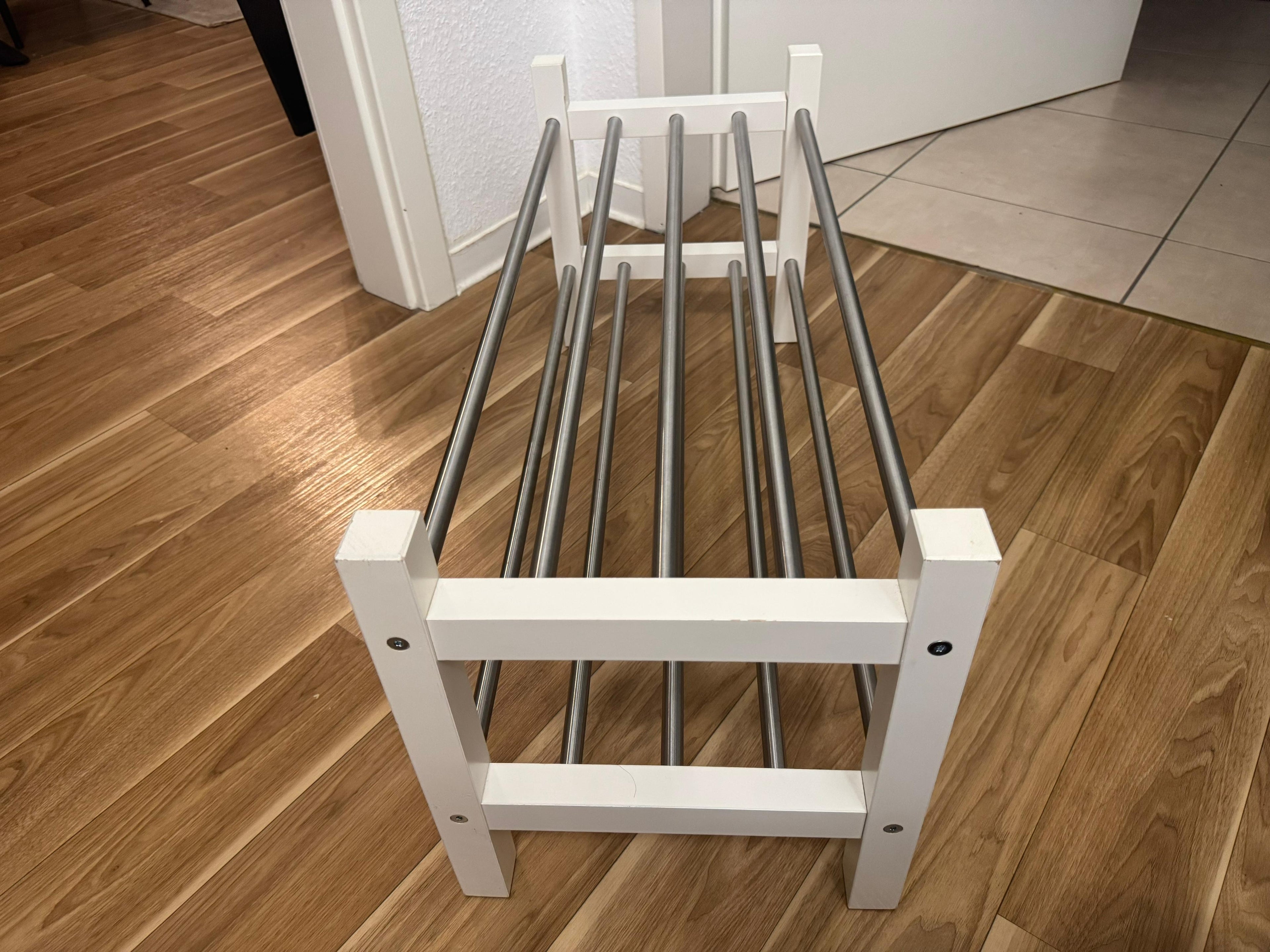 IKEA TJUSIG Shoe Rack, White, 81x32x37 cm, Very Good Condition