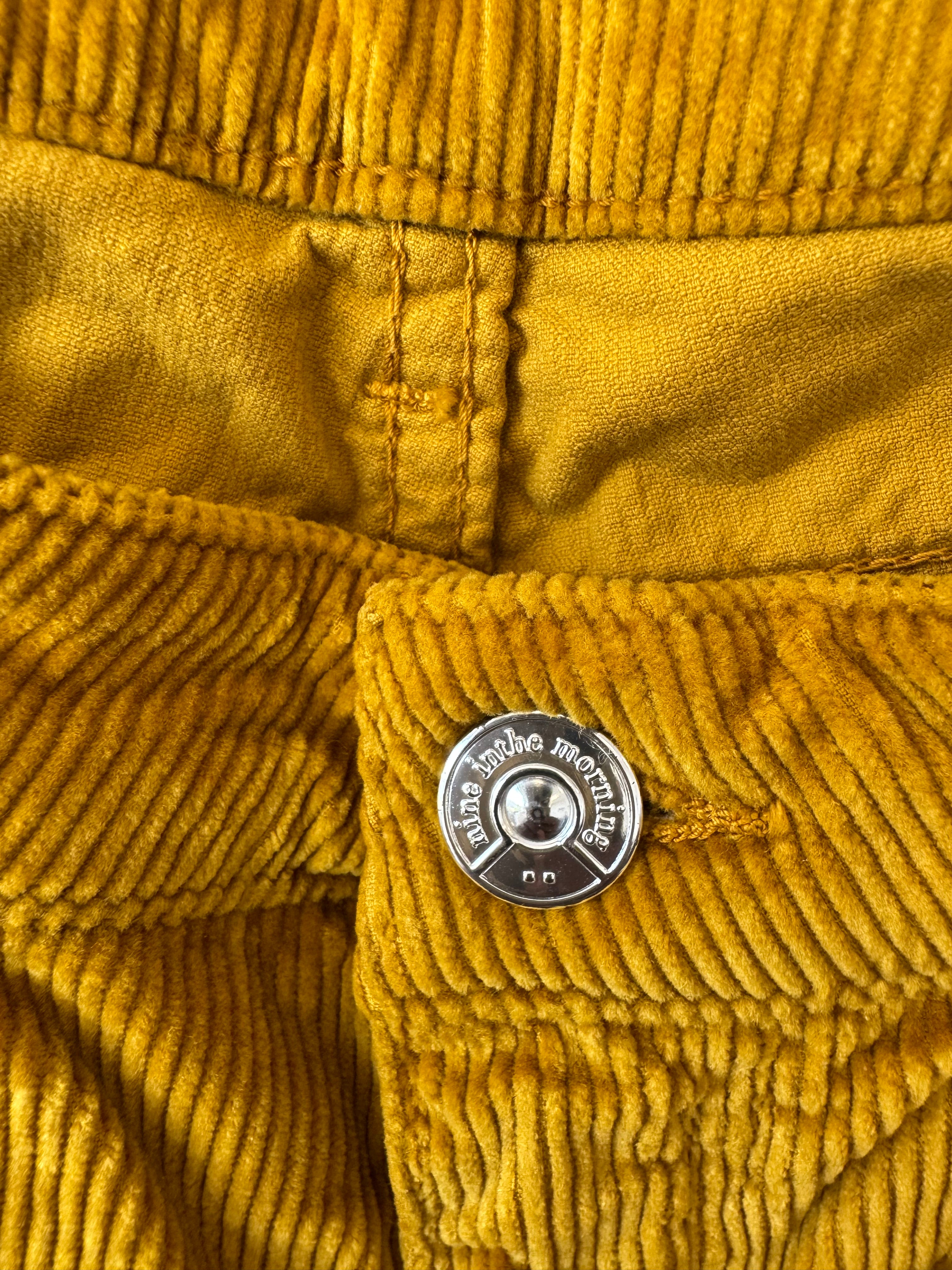 Nine in the Morning Cordhose Gold W28, guter Zustand