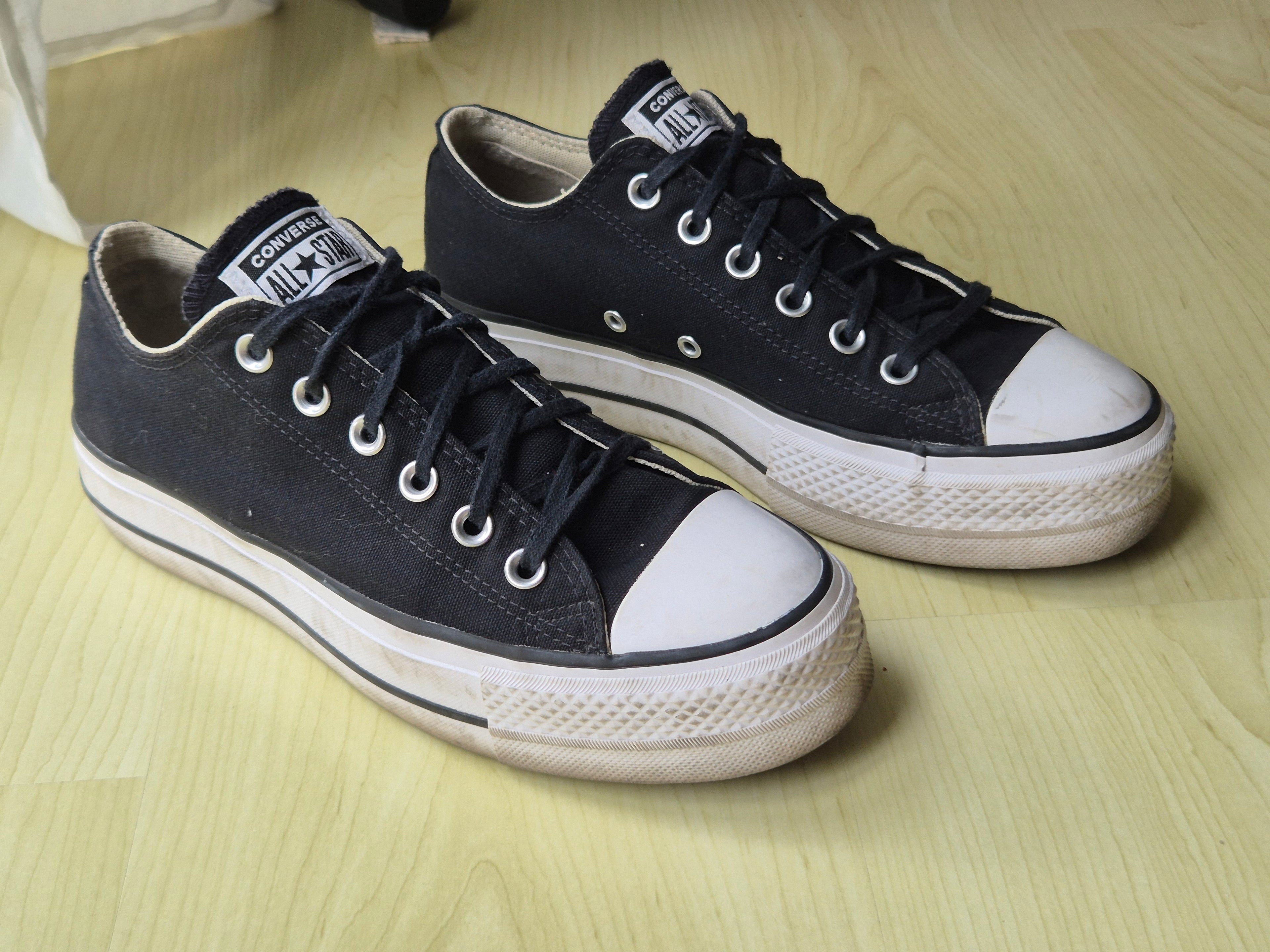 Converse Chuck Taylor All Star Lift Platform EU 39 – Schwarz, guter Zustand