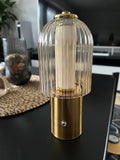 Nestom “Candela” Kabellose LED Tischlampe | Riffelglas & Messing | Sehr gut | Box