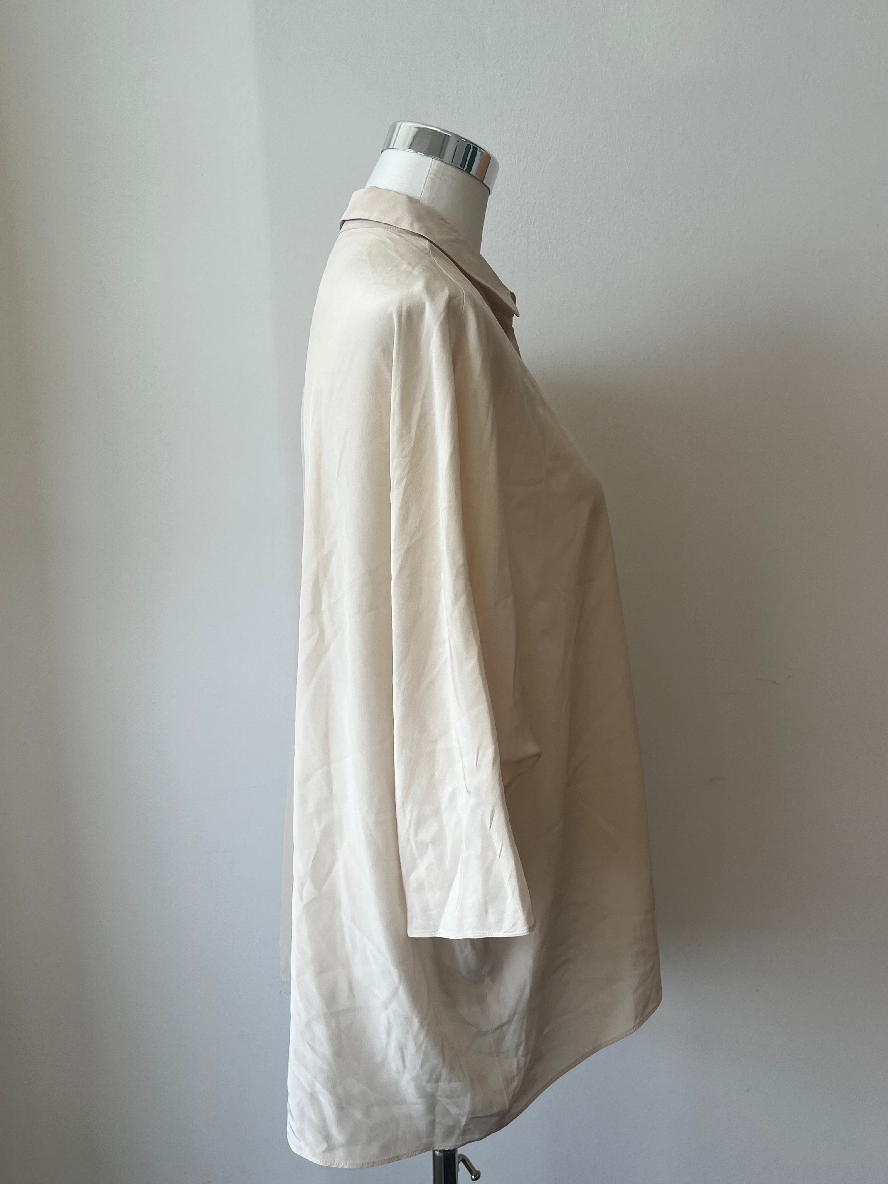 Hauber Loose-Fit Collared Blouse Beige EU 40 Linen-Blend Good Condition