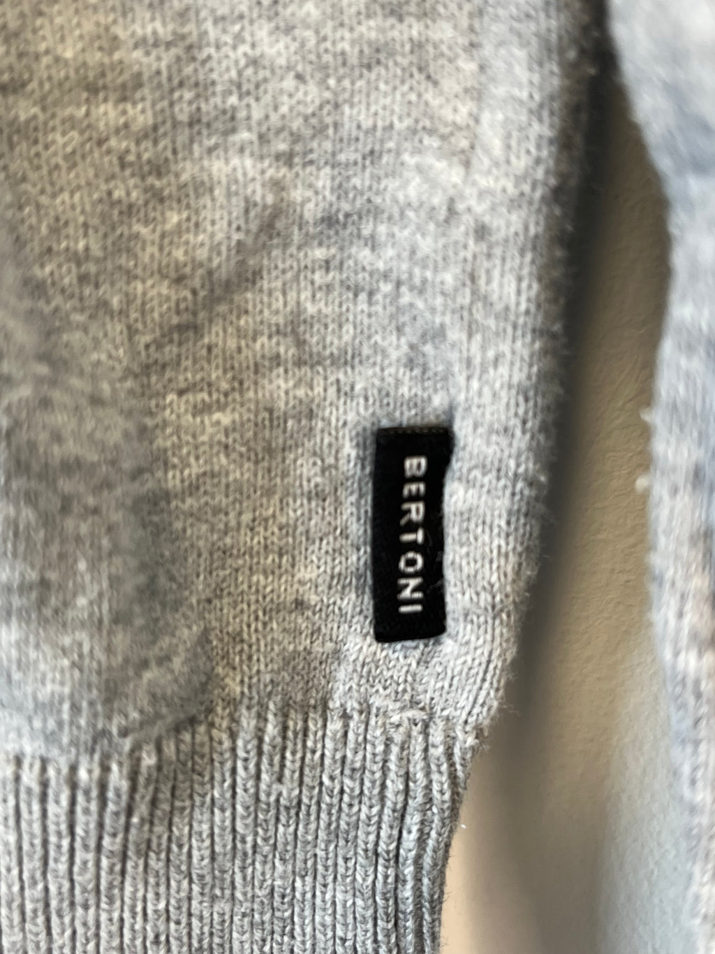 Bertoni Rollkragenpullover Grau Größe L – Sehr guter Zustand