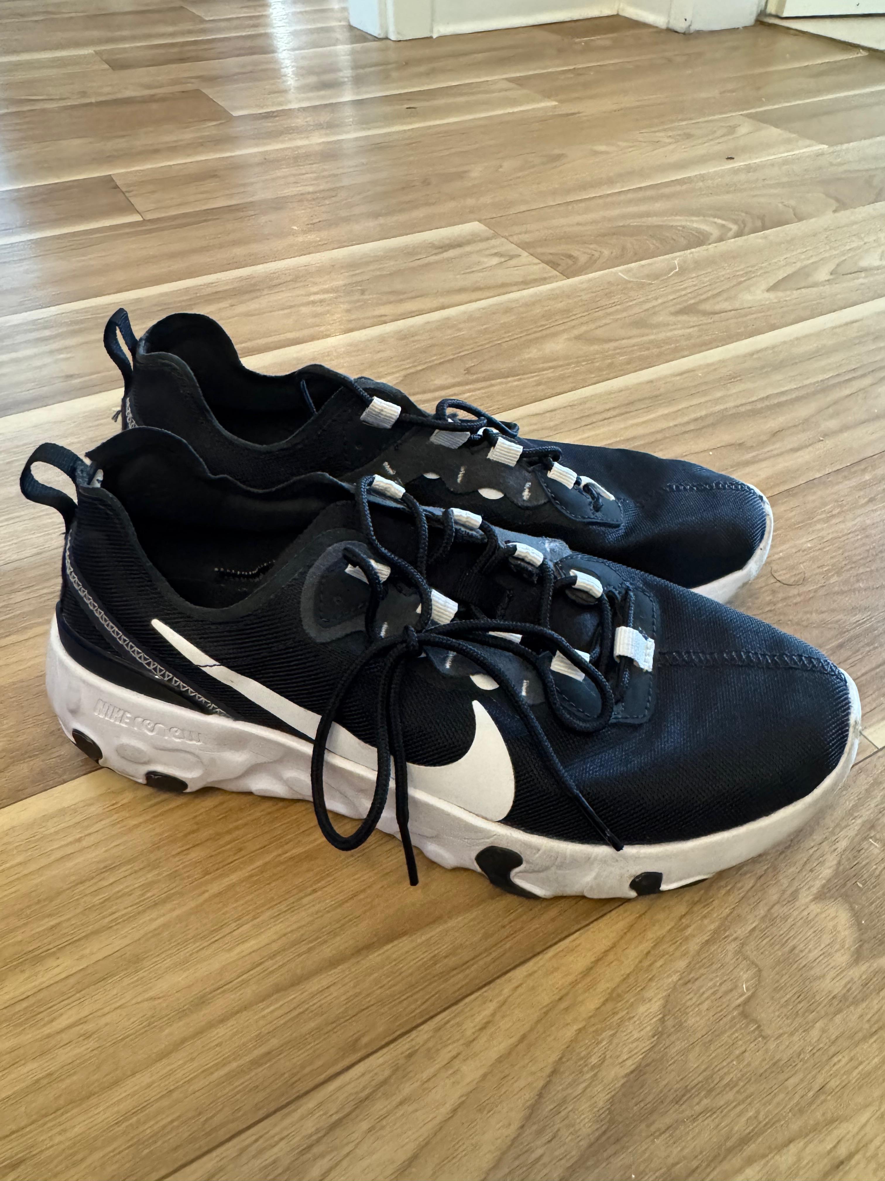 Nike Renew Element 55 | EU 38.5 | Schwarz/Weiß | Sehr guter Zustand