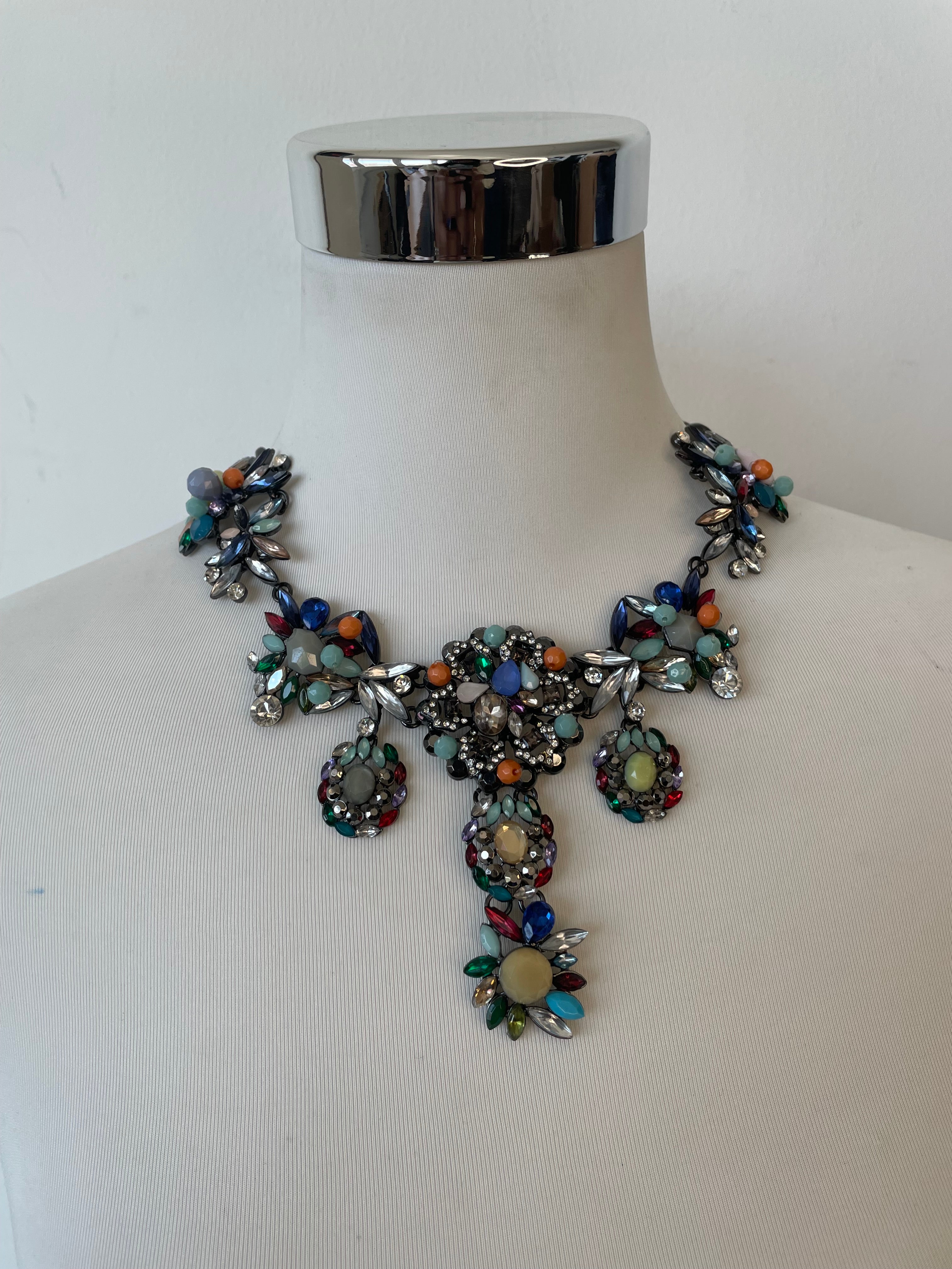Signed Hollycraft Vintage Necklace – Pastel Rhinestones, Very Good, 56cm